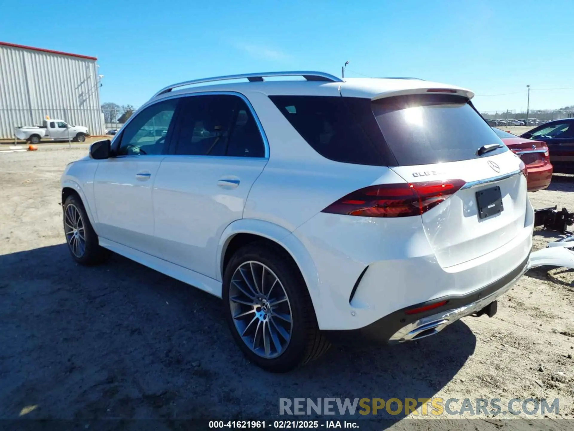 3 Photograph of a damaged car 4JGFB4FB2RA968821 MERCEDES-BENZ GLE 350 2024
