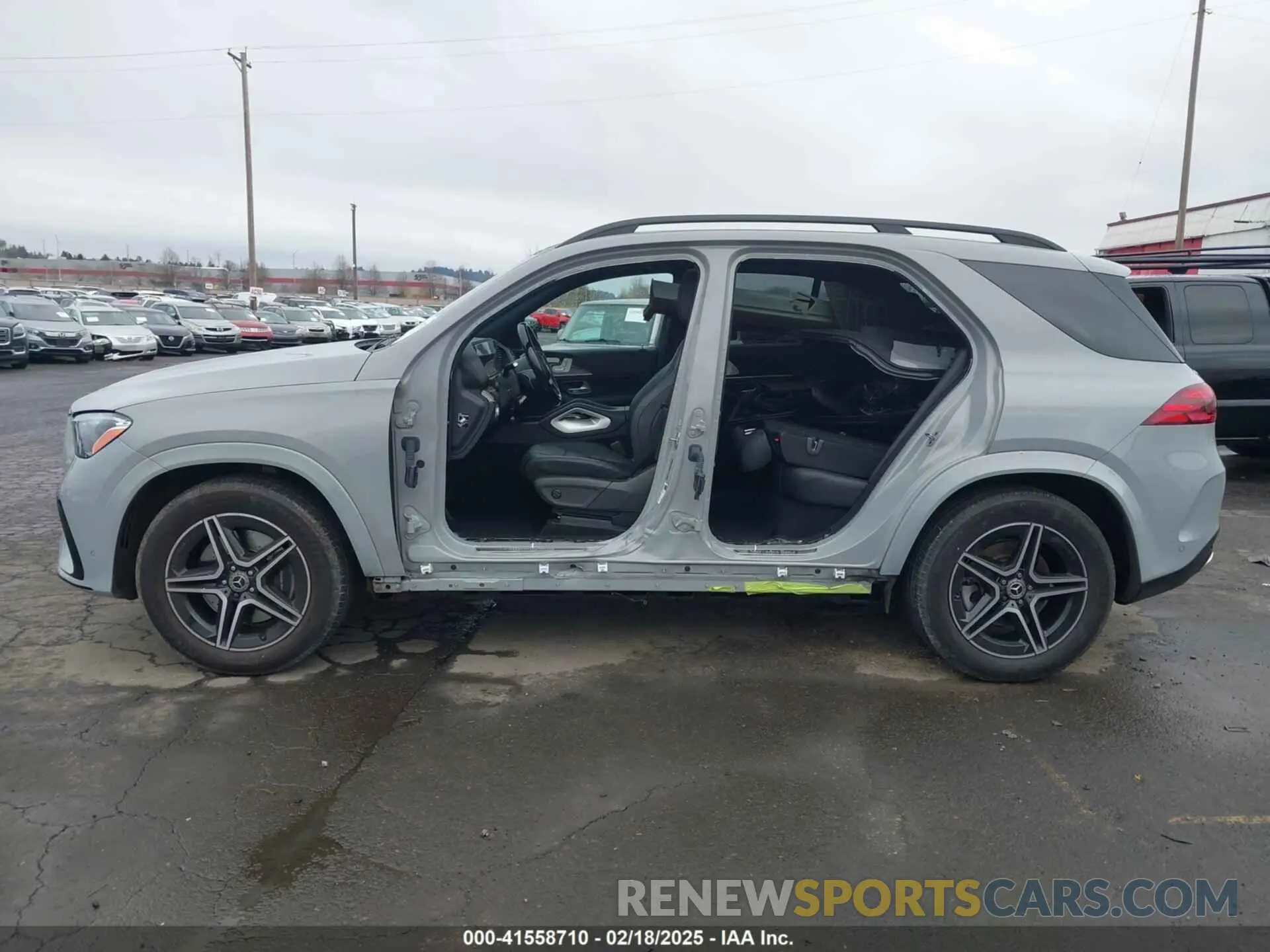 15 Photograph of a damaged car 4JGFB4FB2RA980046 MERCEDES-BENZ GLE 350 2024