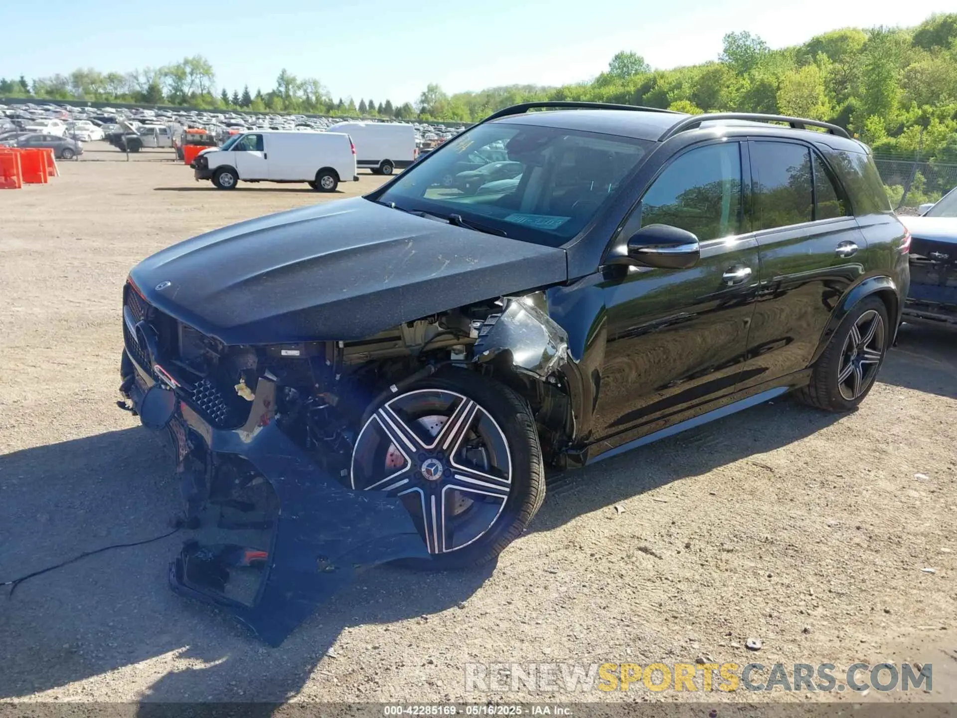 2 Photograph of a damaged car 4JGFB4FB2RB255346 MERCEDES-BENZ GLE 350 2024