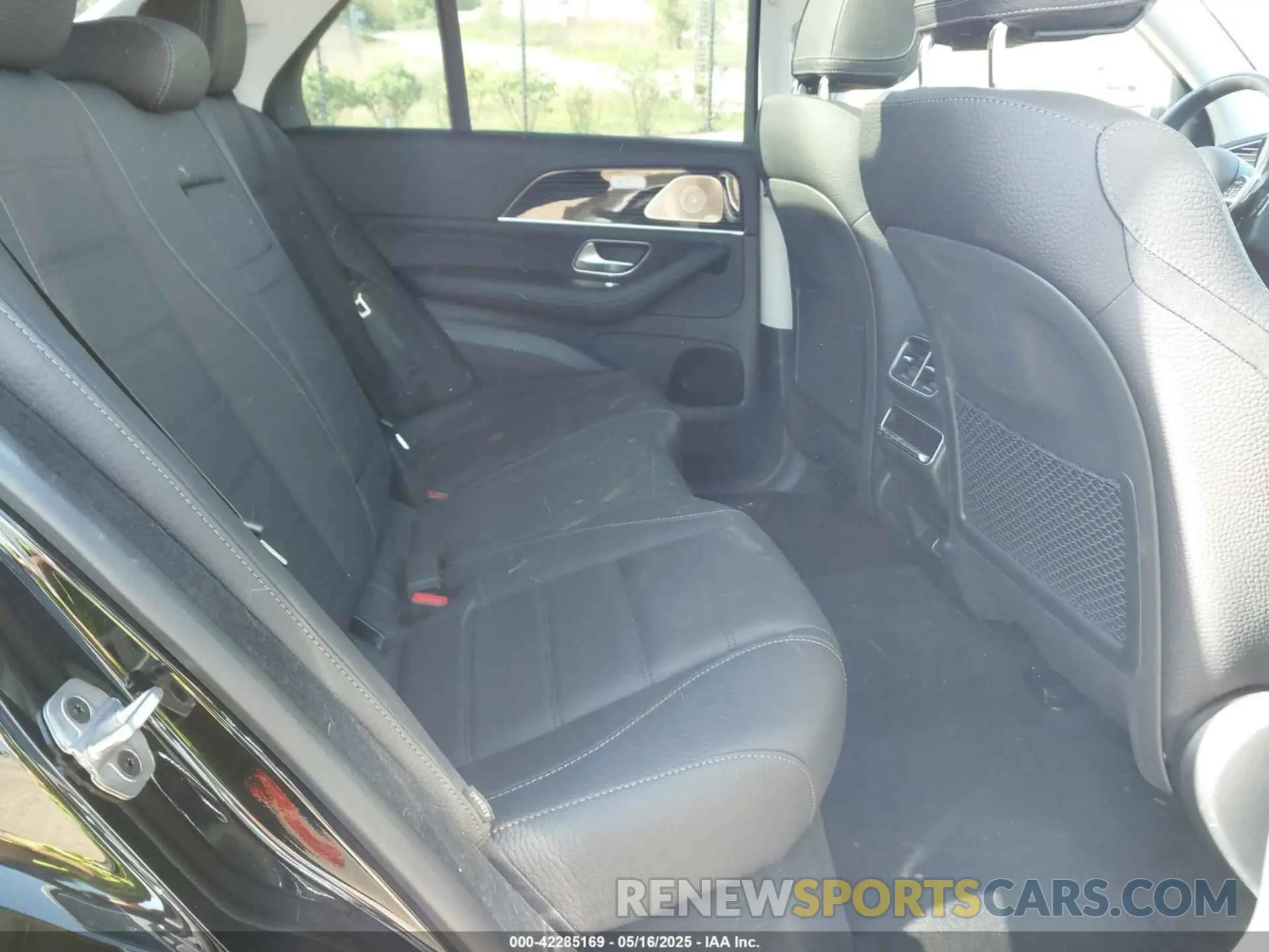 8 Photograph of a damaged car 4JGFB4FB2RB255346 MERCEDES-BENZ GLE 350 2024