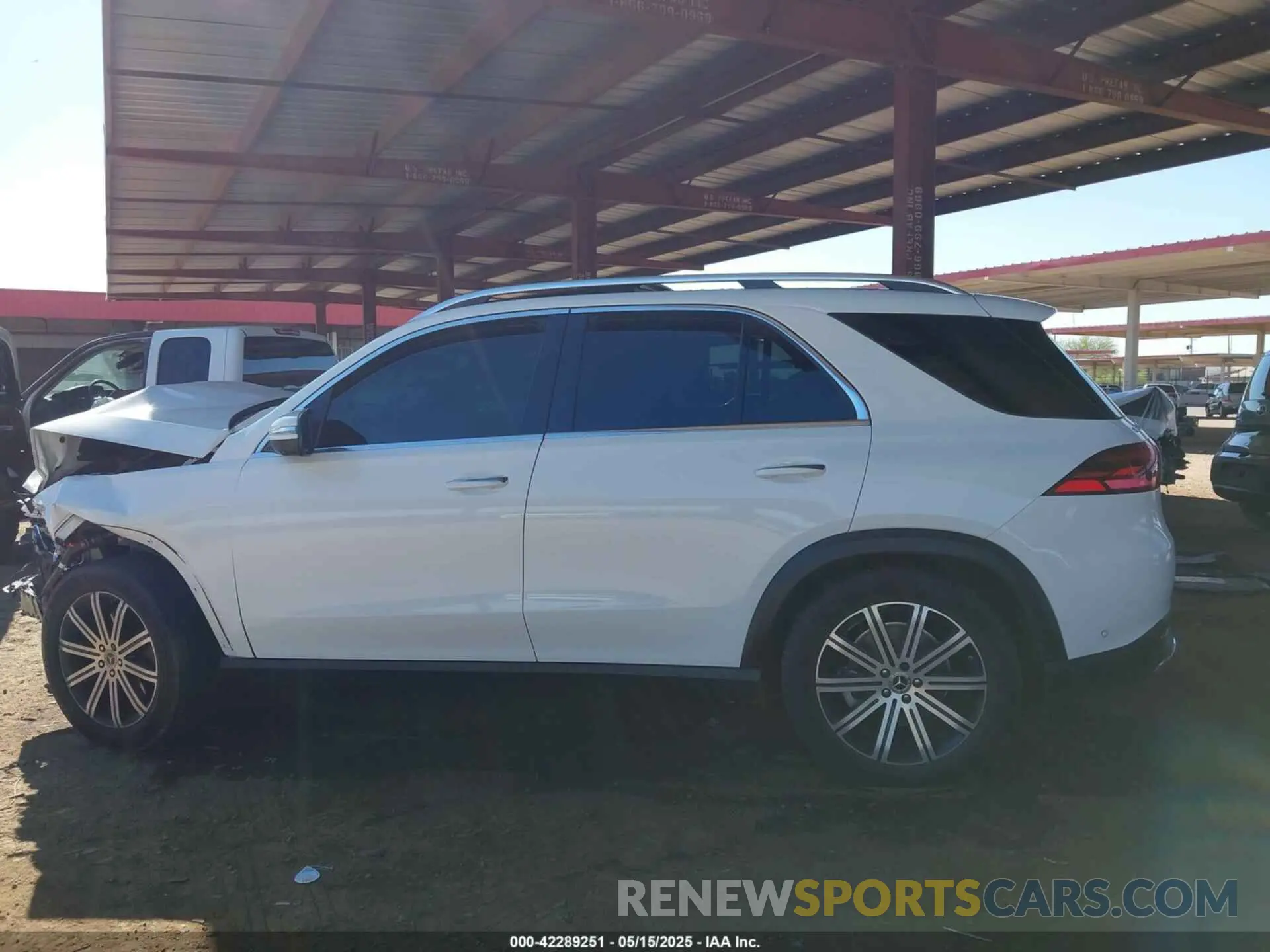 13 Photograph of a damaged car 4JGFB4FB3RB015982 MERCEDES-BENZ GLE 350 2024
