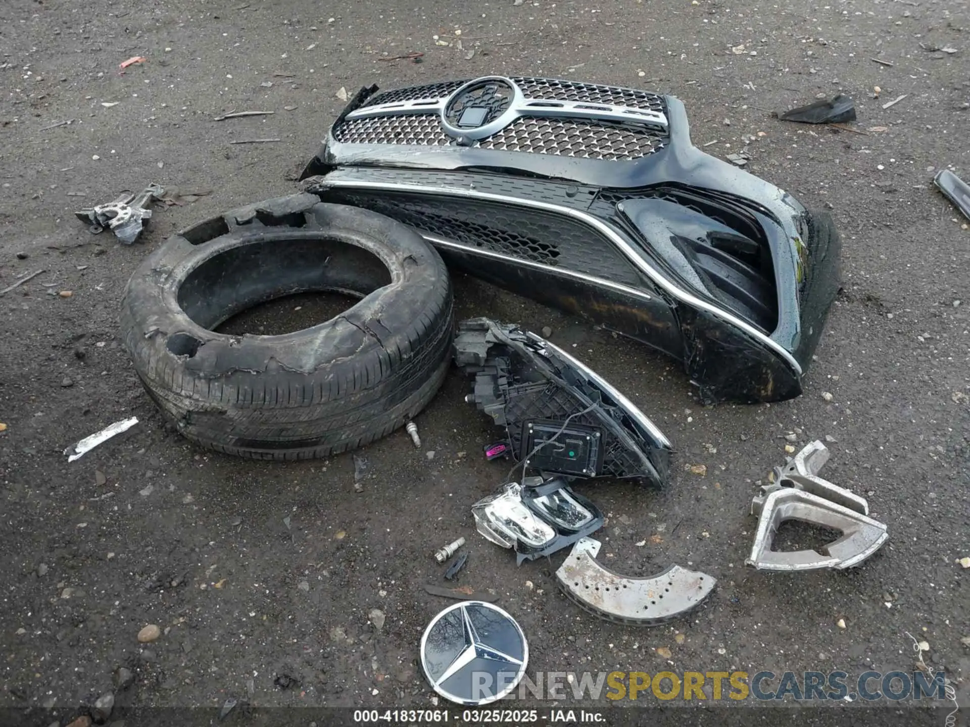 11 Photograph of a damaged car 4JGFB4FB4RB226009 MERCEDES-BENZ GLE 350 2024