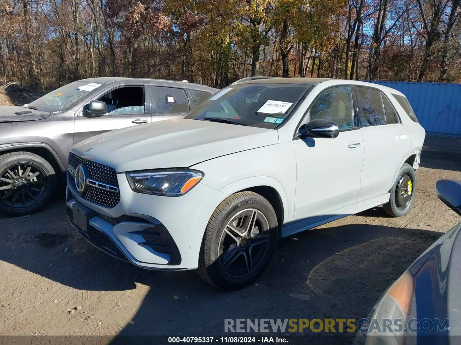 2 Photograph of a damaged car 4JGFB4FB7RA988367 MERCEDES-BENZ GLE 350 2024