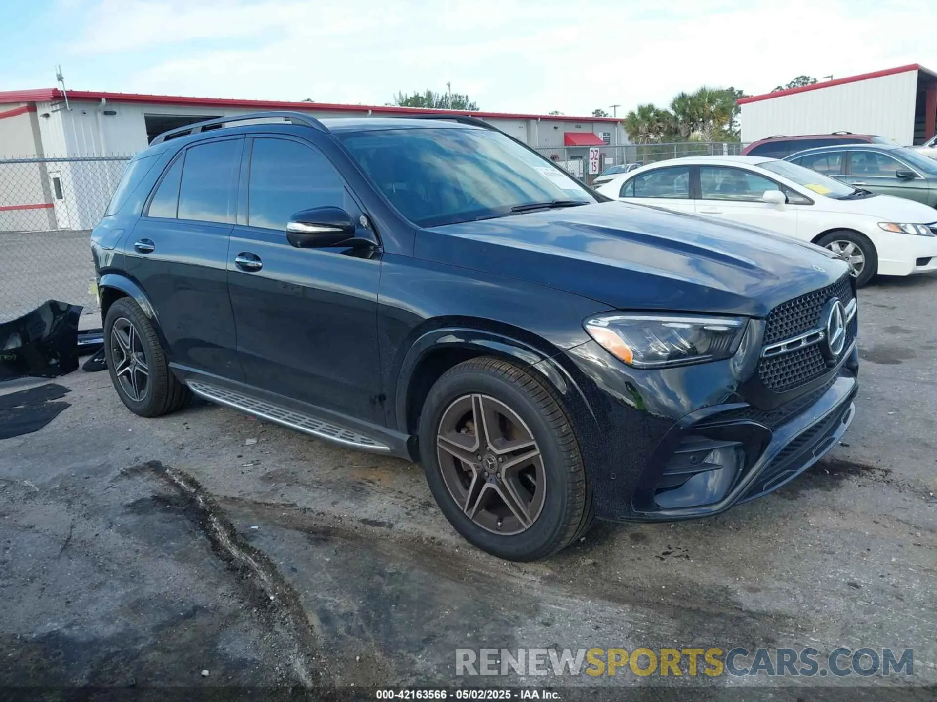 1 Photograph of a damaged car 4JGFB4FB9RB115052 MERCEDES-BENZ GLE 350 2024