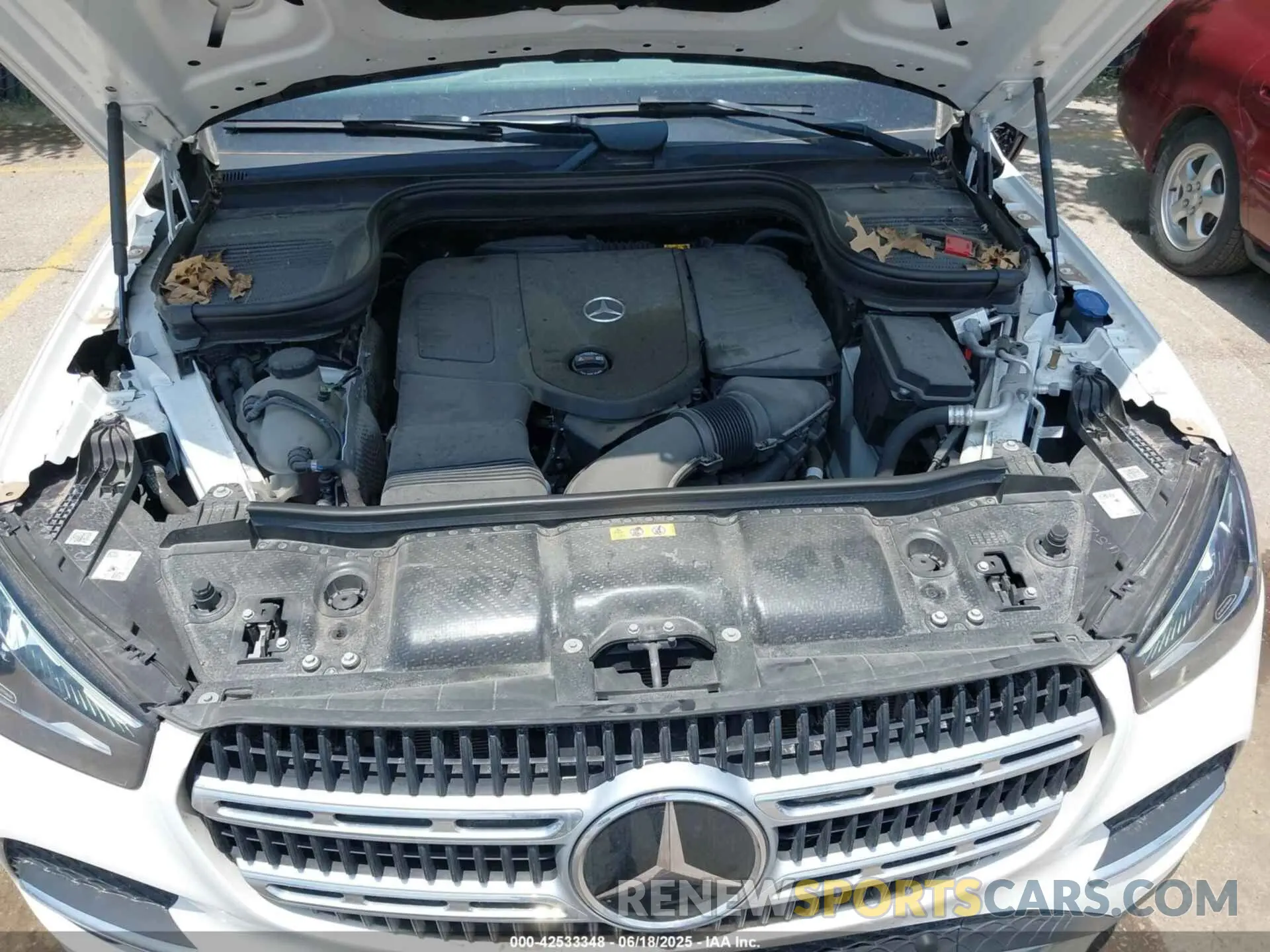 10 Photograph of a damaged car 4JGFB4FE3RB009514 MERCEDES-BENZ GLE 350 2024