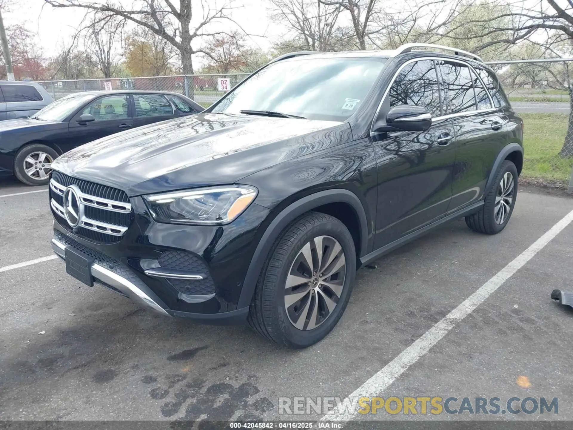 2 Photograph of a damaged car 4JGFB4FB4SB295790 MERCEDES-BENZ GLE 350 2025