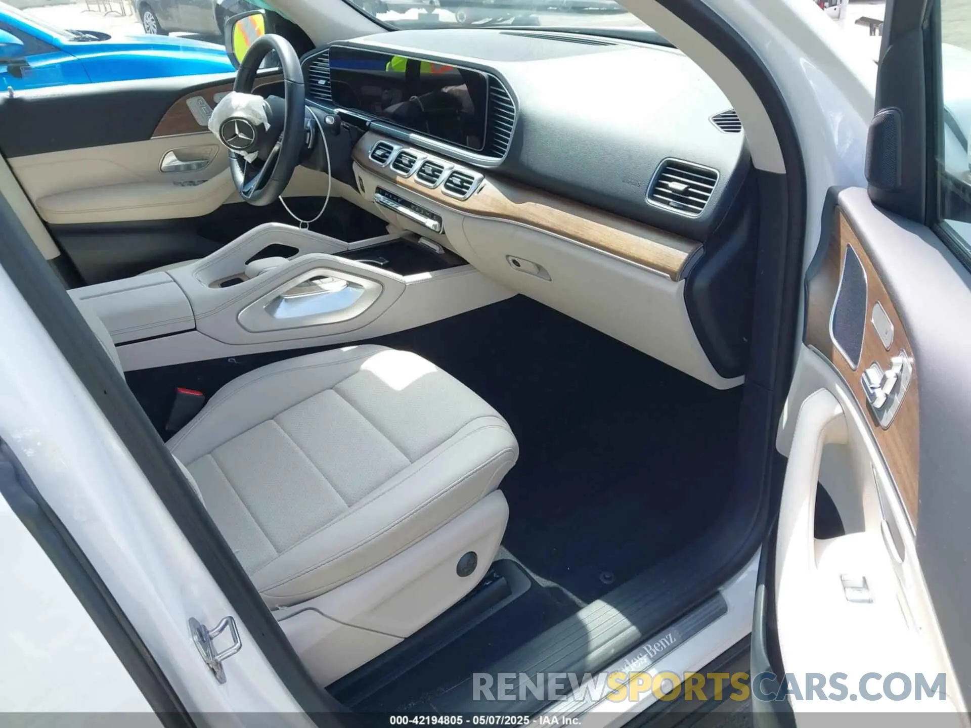 5 Photograph of a damaged car 4JGFB4FBXSB282557 MERCEDES-BENZ GLE 350 2025