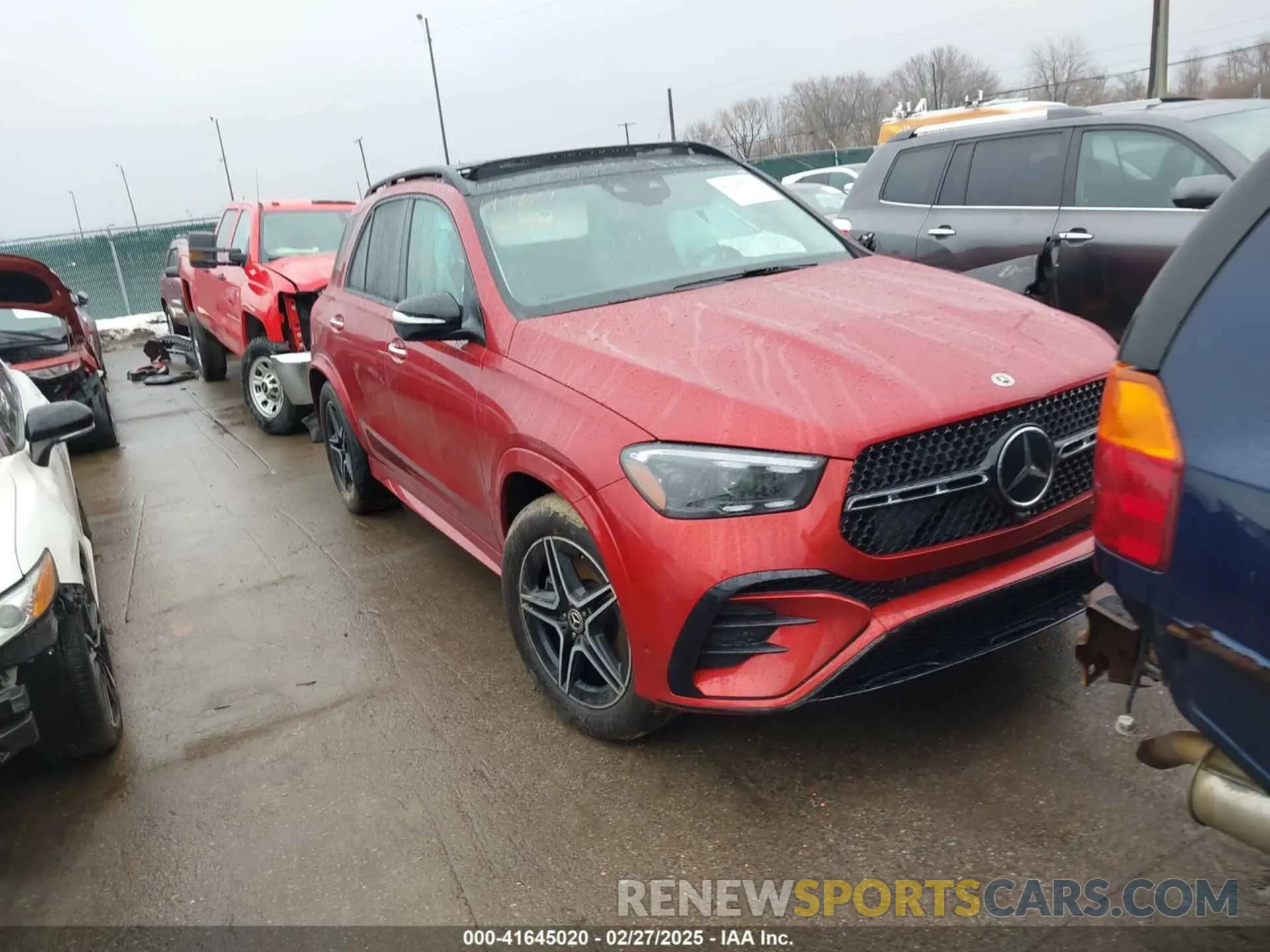 1 Photograph of a damaged car 4JGFB4FE2SB294017 MERCEDES-BENZ GLE 350 2025