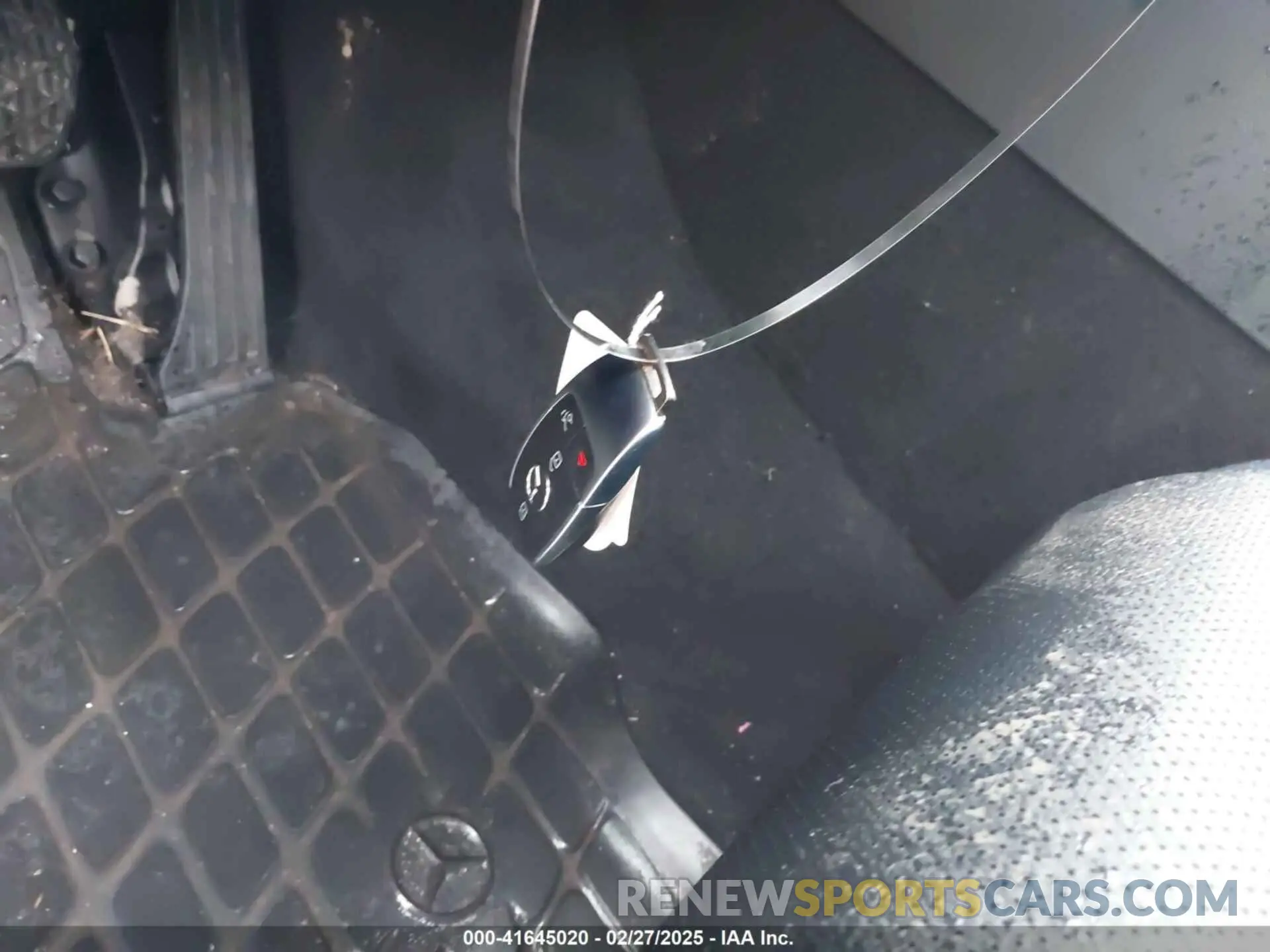11 Photograph of a damaged car 4JGFB4FE2SB294017 MERCEDES-BENZ GLE 350 2025