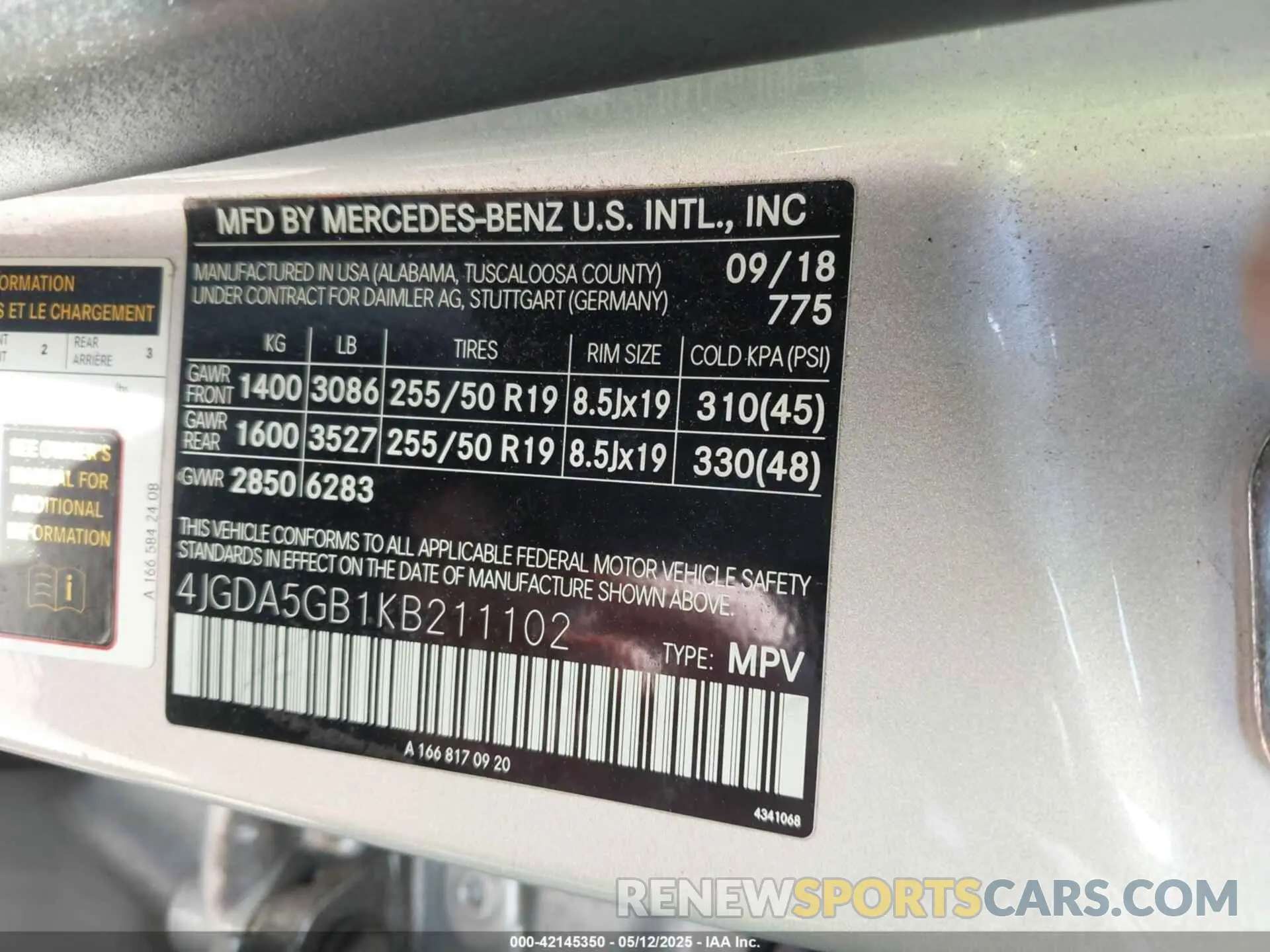 9 Photograph of a damaged car 4JGDA5GB1KB211102 MERCEDES-BENZ GLE 400 2019