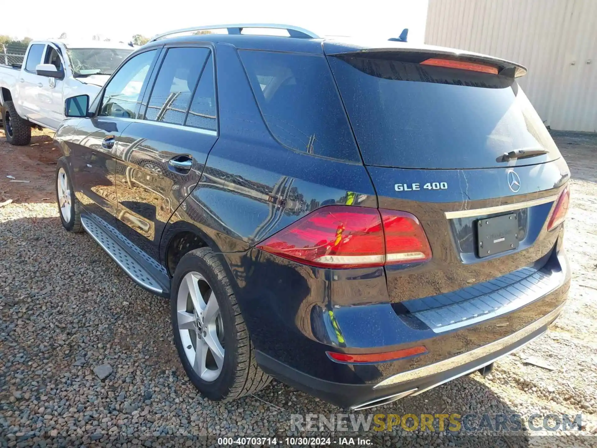 3 Photograph of a damaged car 4JGDA5GB3KB206838 MERCEDES-BENZ GLE 400 2019