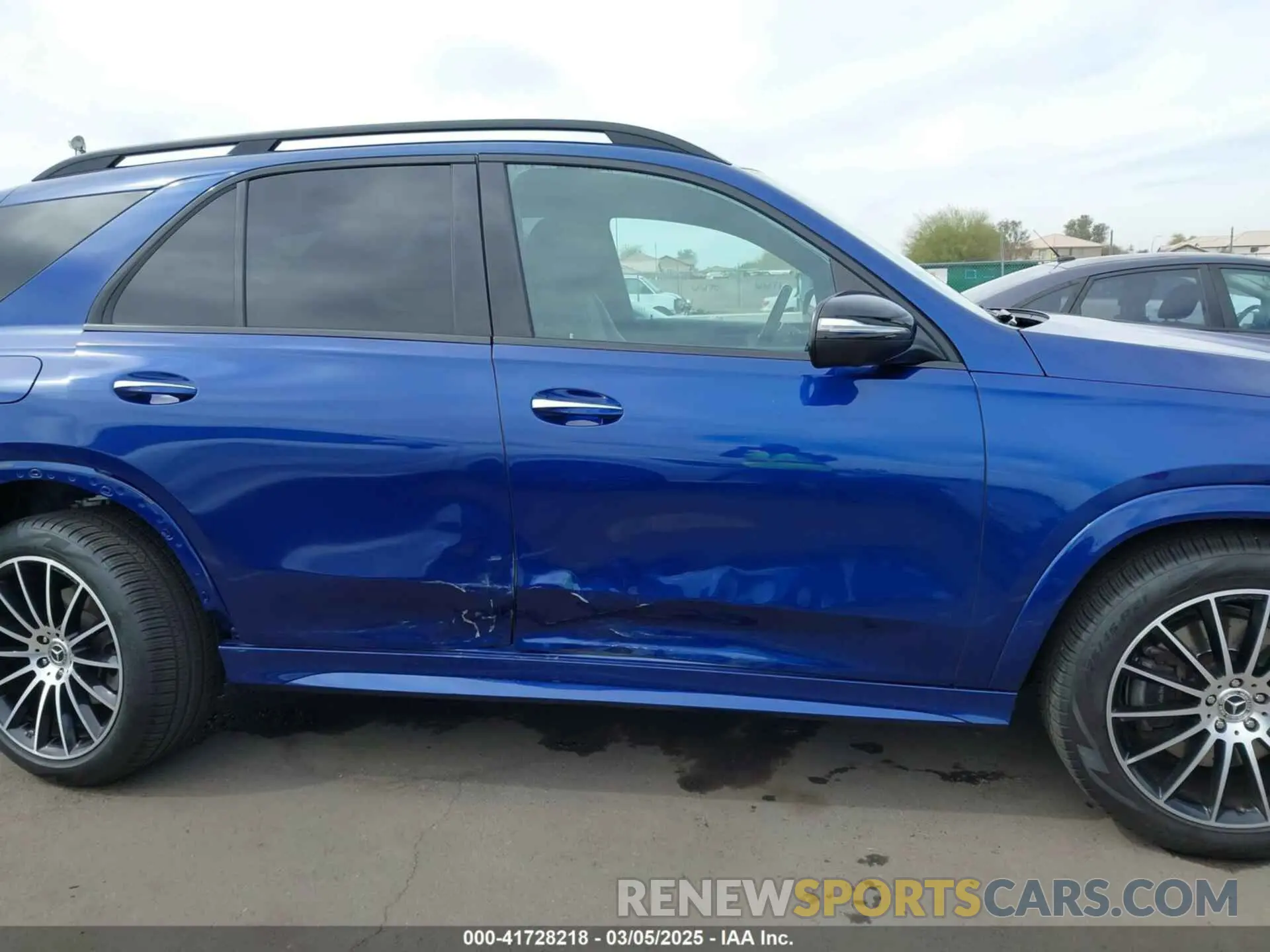 14 Photograph of a damaged car 4JGFB5KB2LA284340 MERCEDES-BENZ GLE 450 2020