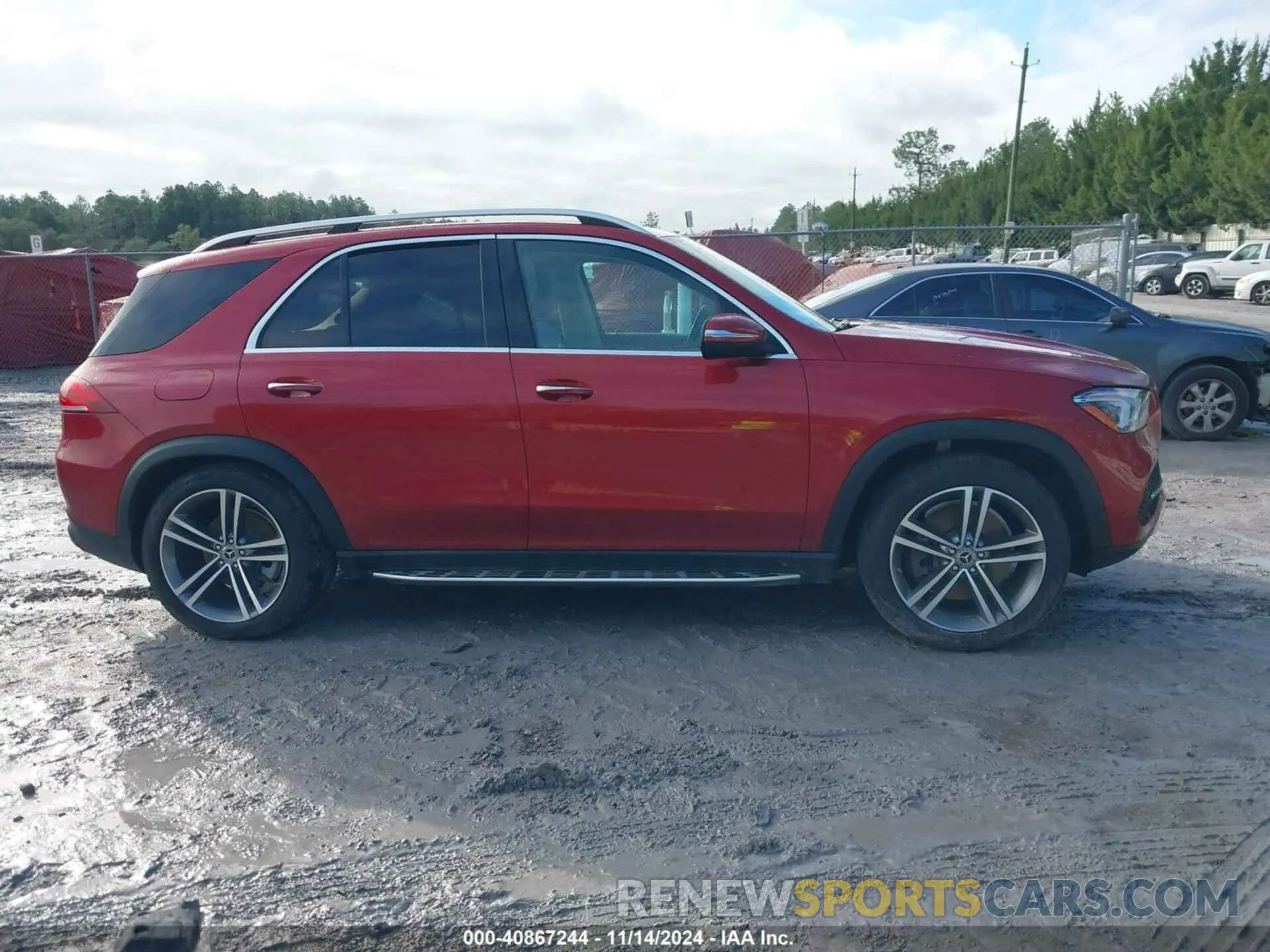 13 Photograph of a damaged car 4JGFB5KB3LA204768 MERCEDES-BENZ GLE 450 2020