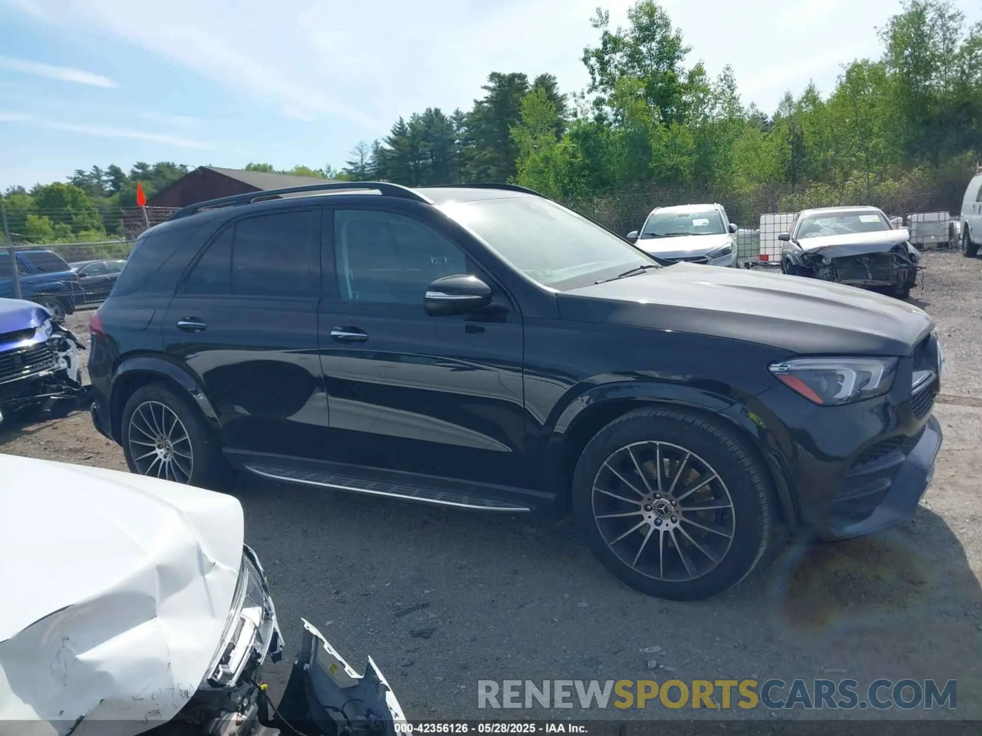 13 Photograph of a damaged car 4JGFB5KB5LA252854 MERCEDES-BENZ GLE 450 2020