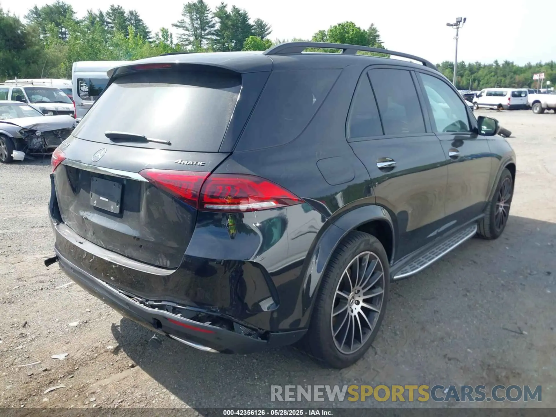 4 Photograph of a damaged car 4JGFB5KB5LA252854 MERCEDES-BENZ GLE 450 2020