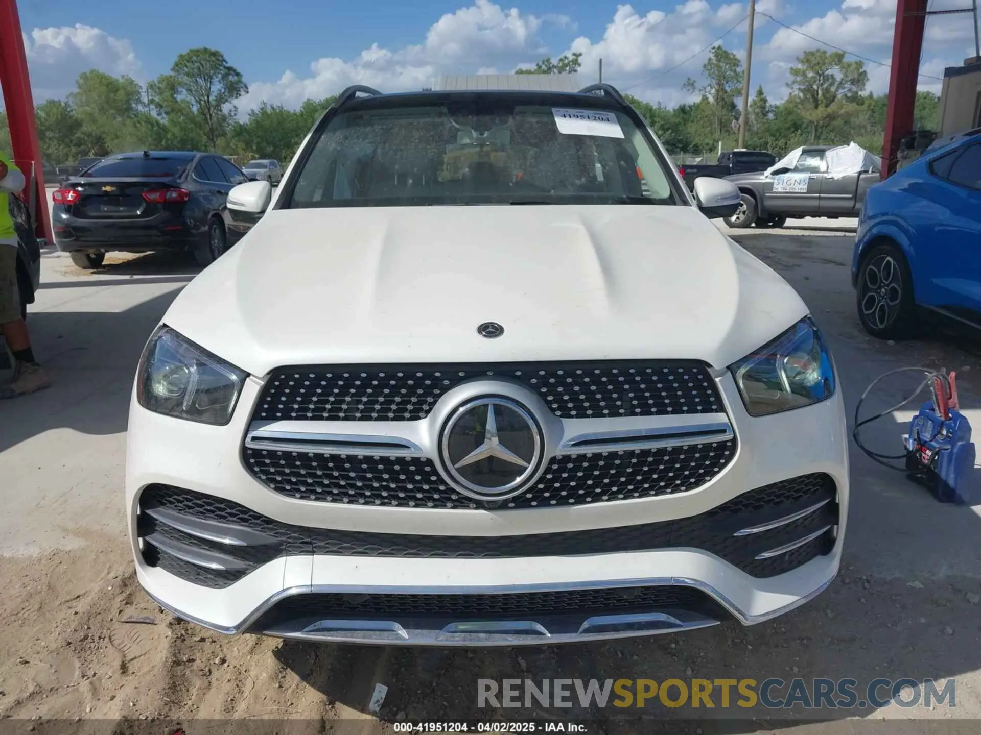 12 Photograph of a damaged car 4JGFB5KB5LA290908 MERCEDES-BENZ GLE 450 2020