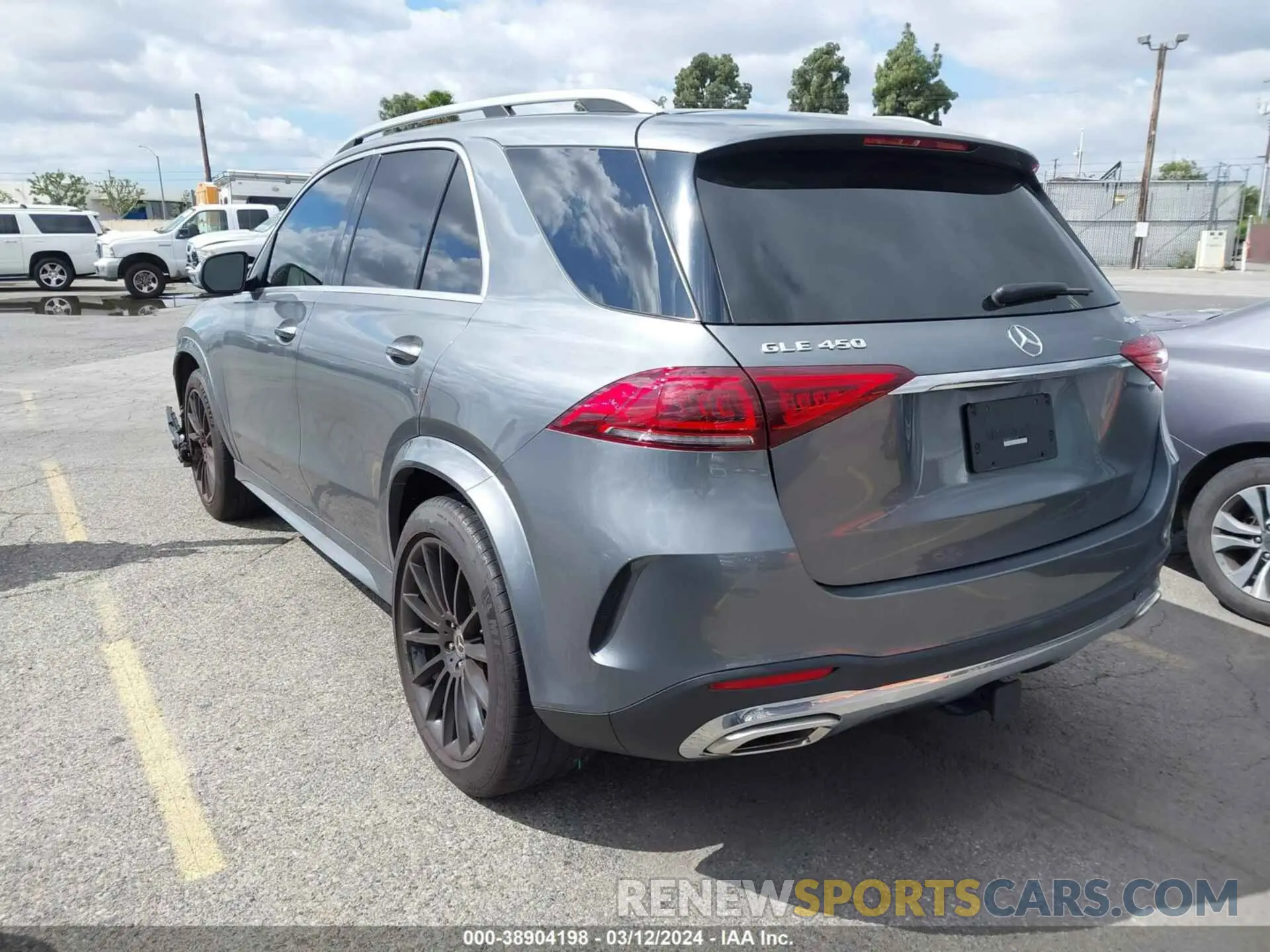 3 Photograph of a damaged car 4JGFB5KB7LA016335 MERCEDES-BENZ GLE 450 2020