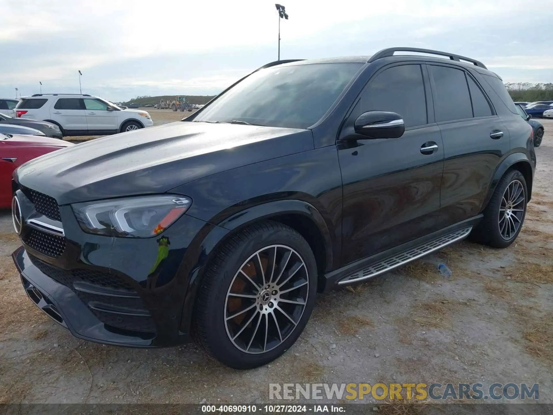 2 Photograph of a damaged car 4JGFB5KB7LA290571 MERCEDES-BENZ GLE 450 2020