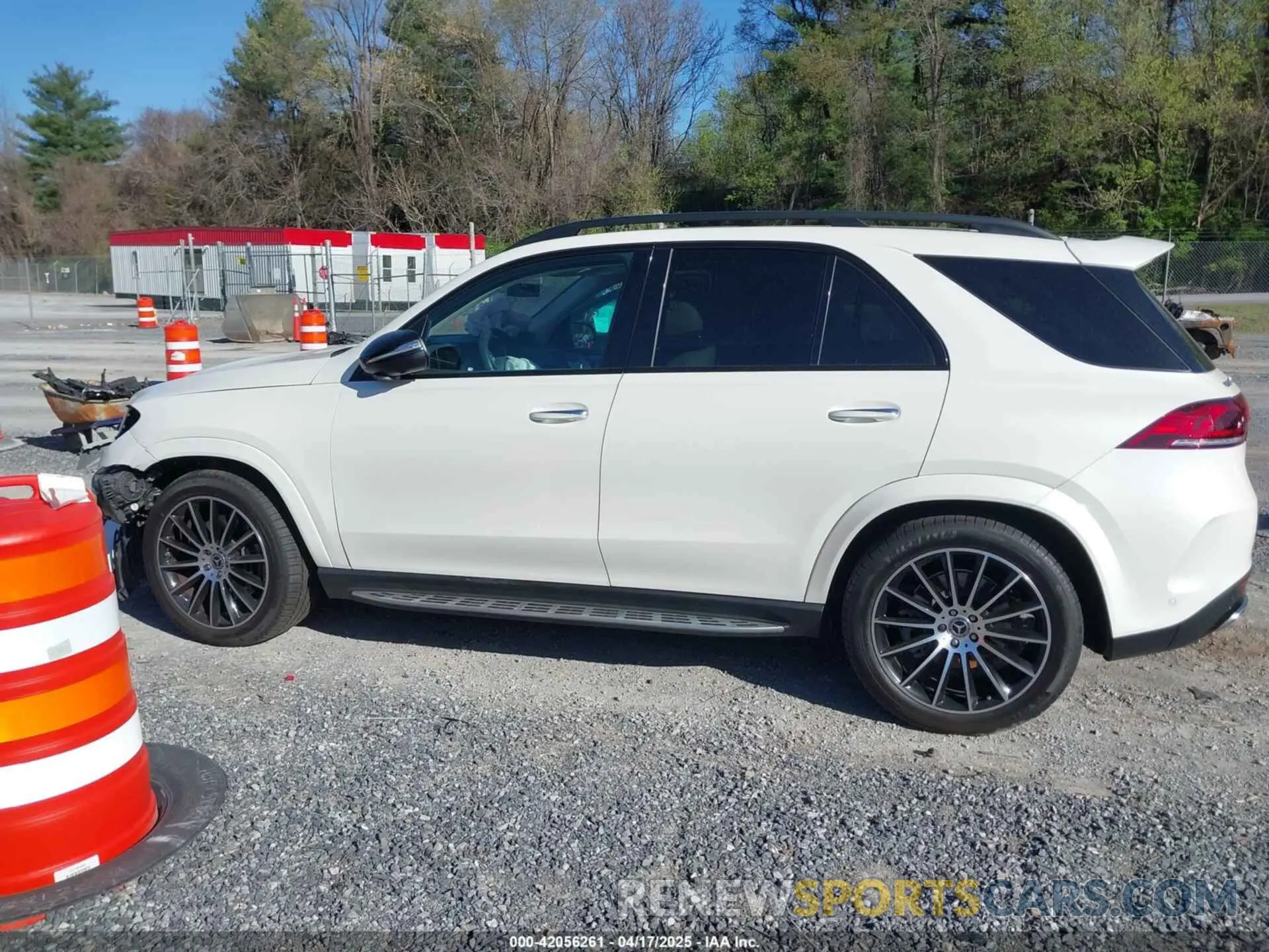 14 Photograph of a damaged car 4JGFB5KB9LA292127 MERCEDES-BENZ GLE 450 2020