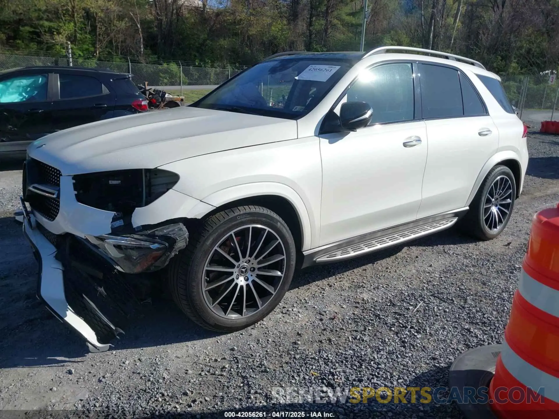 2 Photograph of a damaged car 4JGFB5KB9LA292127 MERCEDES-BENZ GLE 450 2020