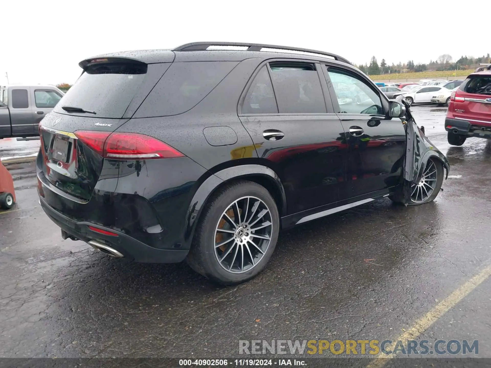 4 Photograph of a damaged car 4JGFB5KB4MA415933 MERCEDES-BENZ GLE 450 2021