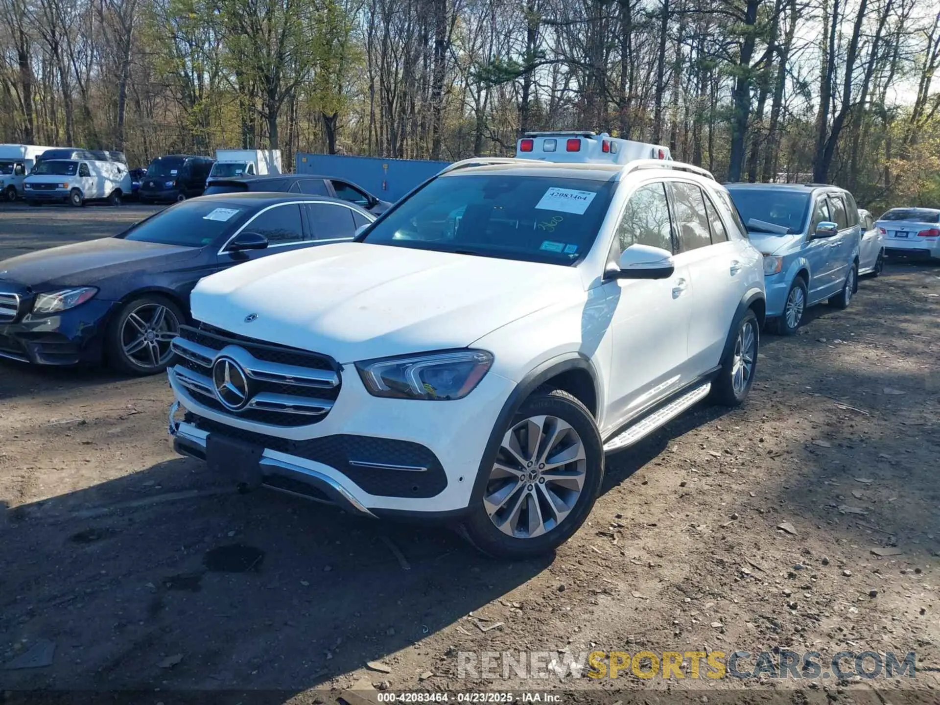 2 Photograph of a damaged car 4JGFB5KB6NA696716 MERCEDES-BENZ GLE 450 2022