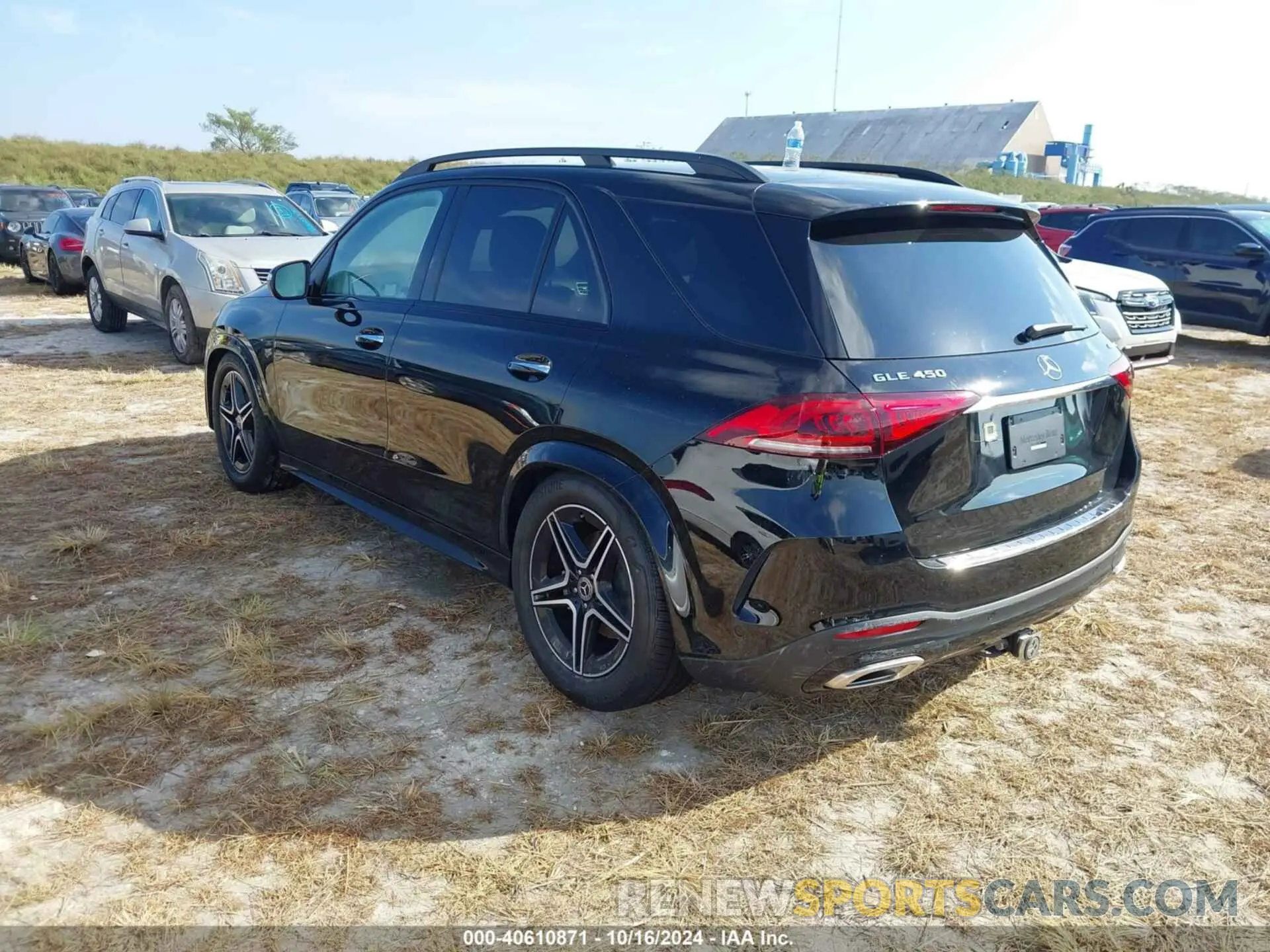 3 Photograph of a damaged car 4JGFB5KE4NA623757 MERCEDES-BENZ GLE 450 2022