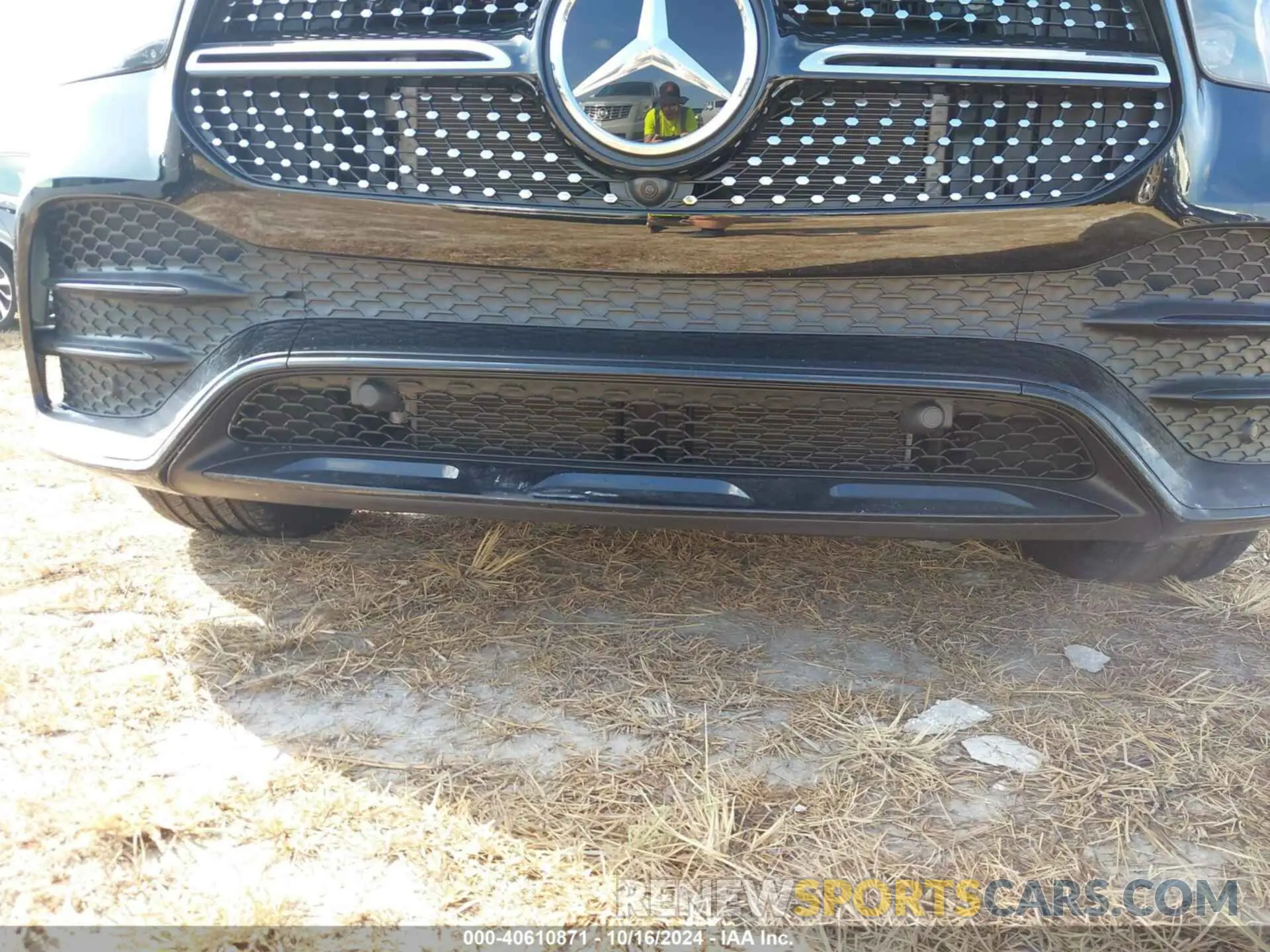 6 Photograph of a damaged car 4JGFB5KE4NA623757 MERCEDES-BENZ GLE 450 2022