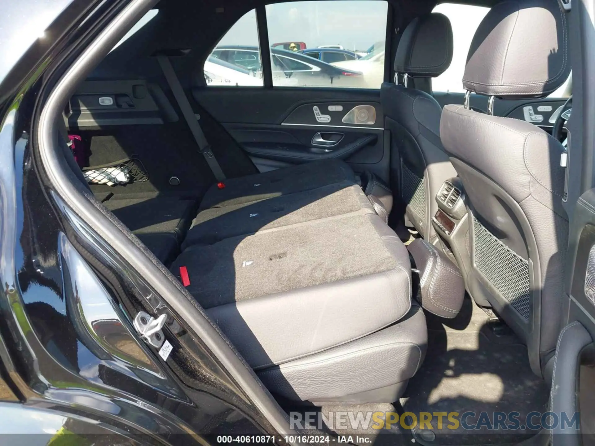 8 Photograph of a damaged car 4JGFB5KE4NA623757 MERCEDES-BENZ GLE 450 2022