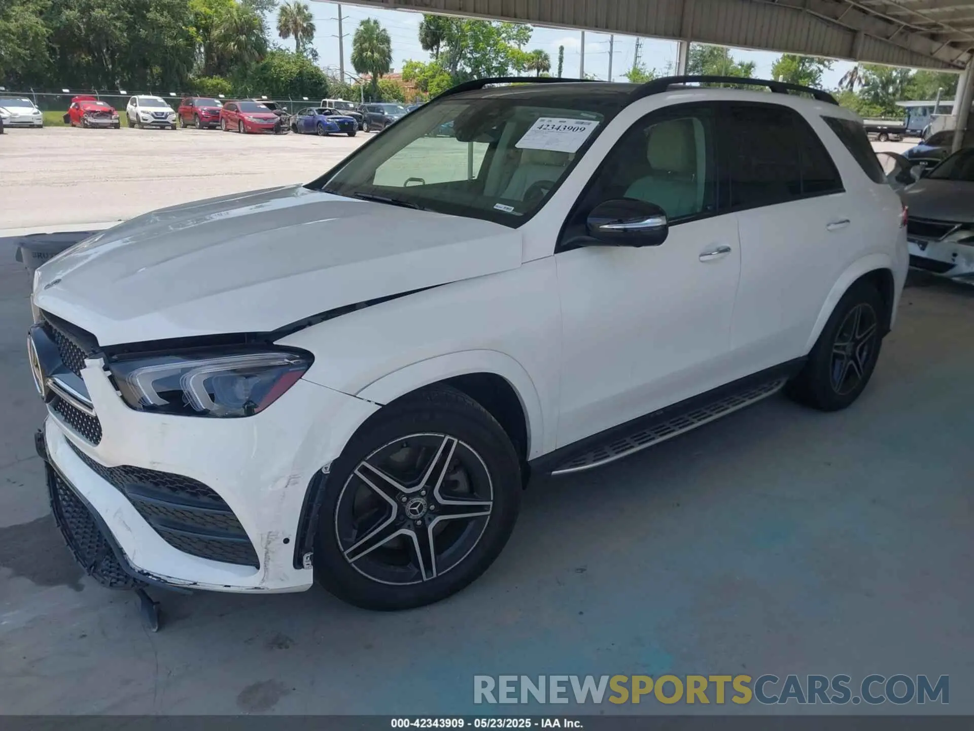 2 Photograph of a damaged car 4JGFB5KB4PA949664 MERCEDES-BENZ GLE 450 2023
