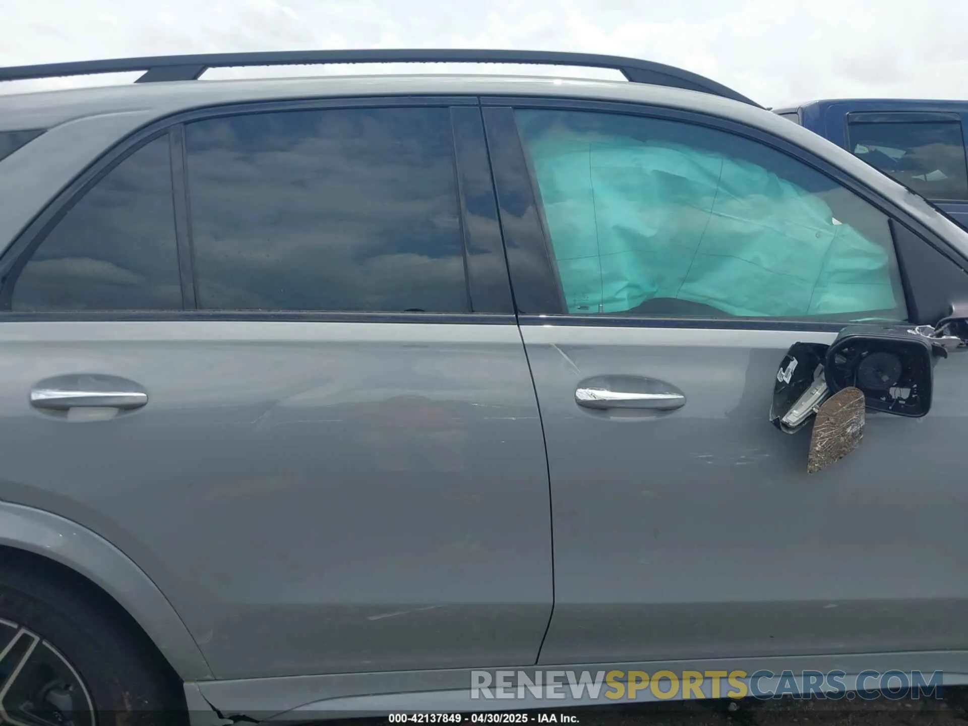 13 Photograph of a damaged car 4JGFB5KB0RA990537 MERCEDES-BENZ GLE 450 2024