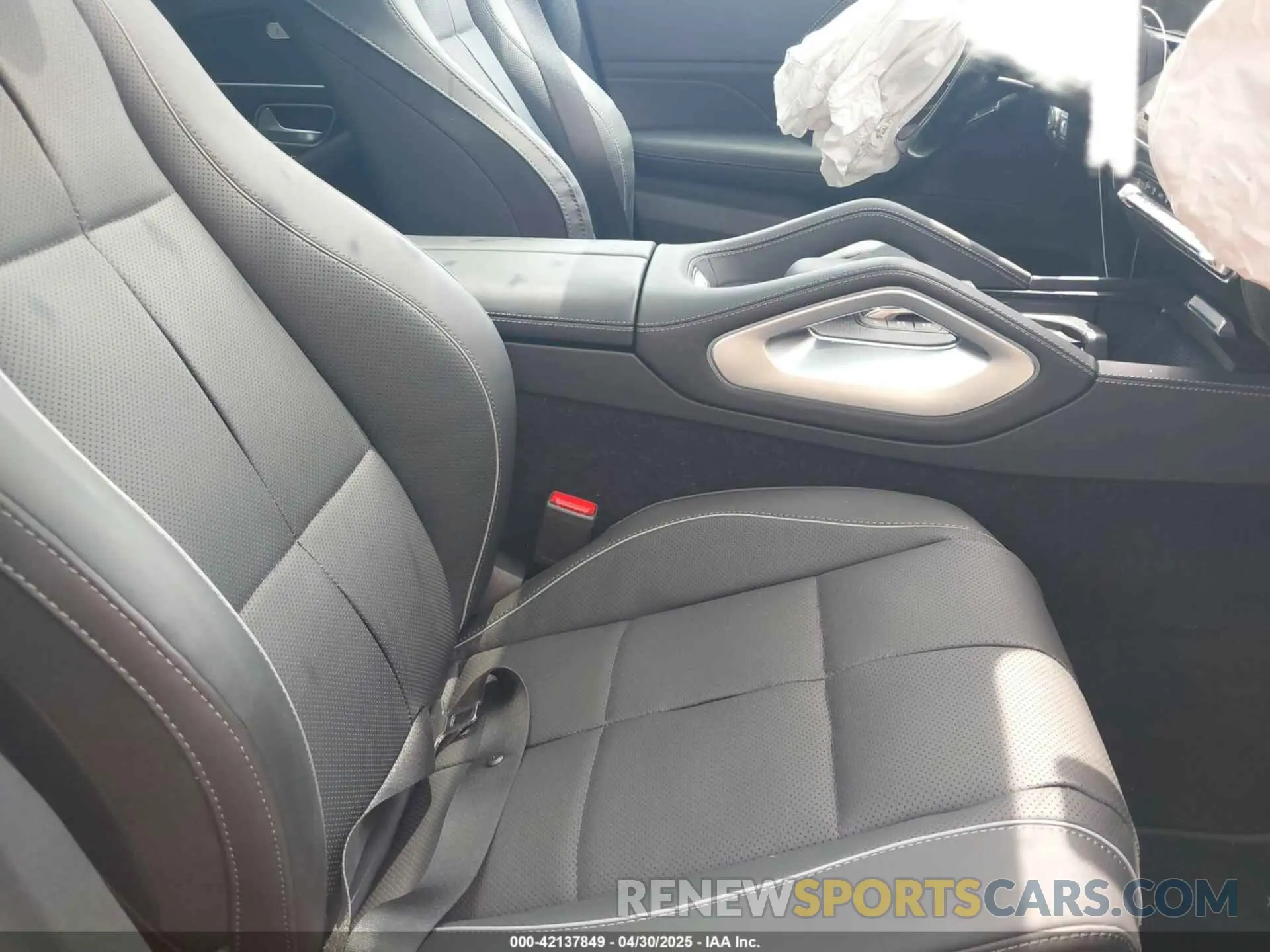 5 Photograph of a damaged car 4JGFB5KB0RA990537 MERCEDES-BENZ GLE 450 2024