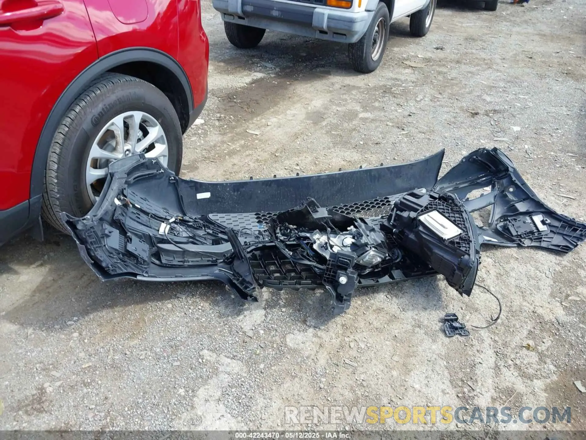 12 Photograph of a damaged car 4JGFB5KB3RB125829 MERCEDES-BENZ GLE 450 2024