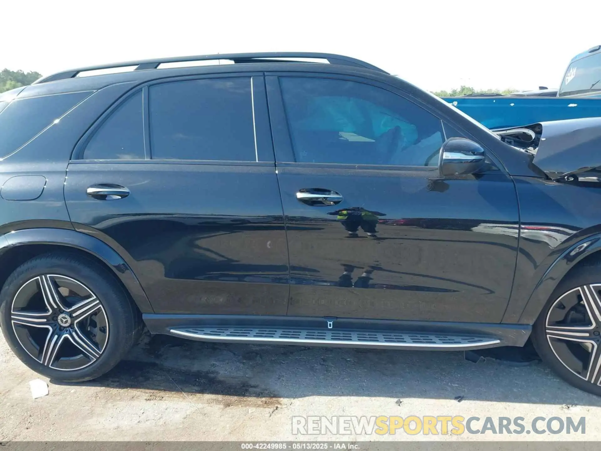 13 Photograph of a damaged car 4JGFB5KB4RB124009 MERCEDES-BENZ GLE 450 2024