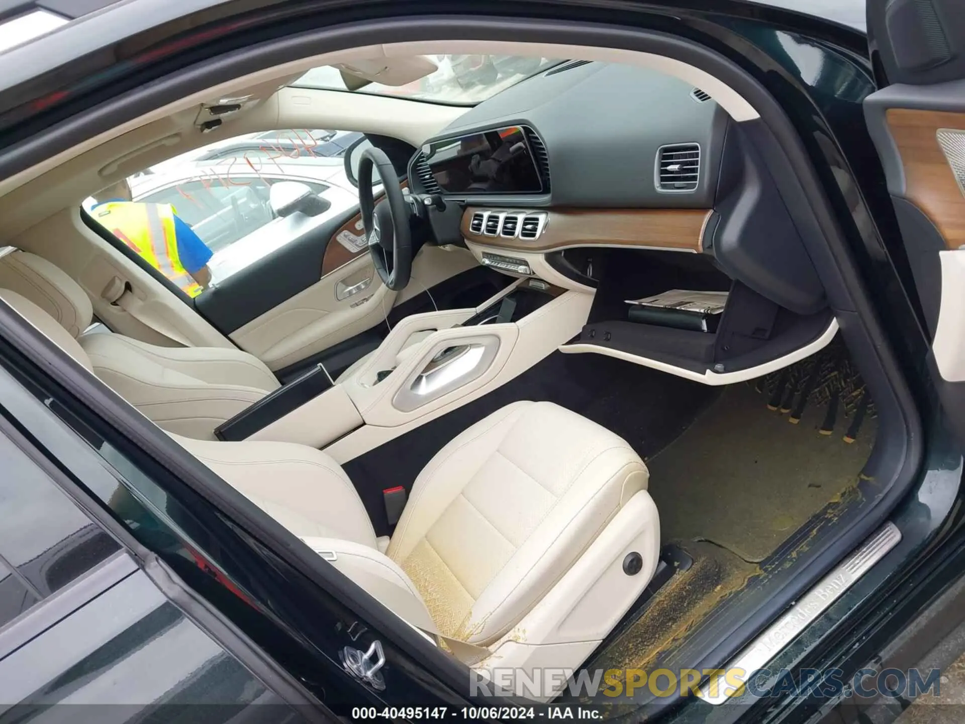 5 Photograph of a damaged car 4JGFB5KB7RB236805 MERCEDES-BENZ GLE 450 2024