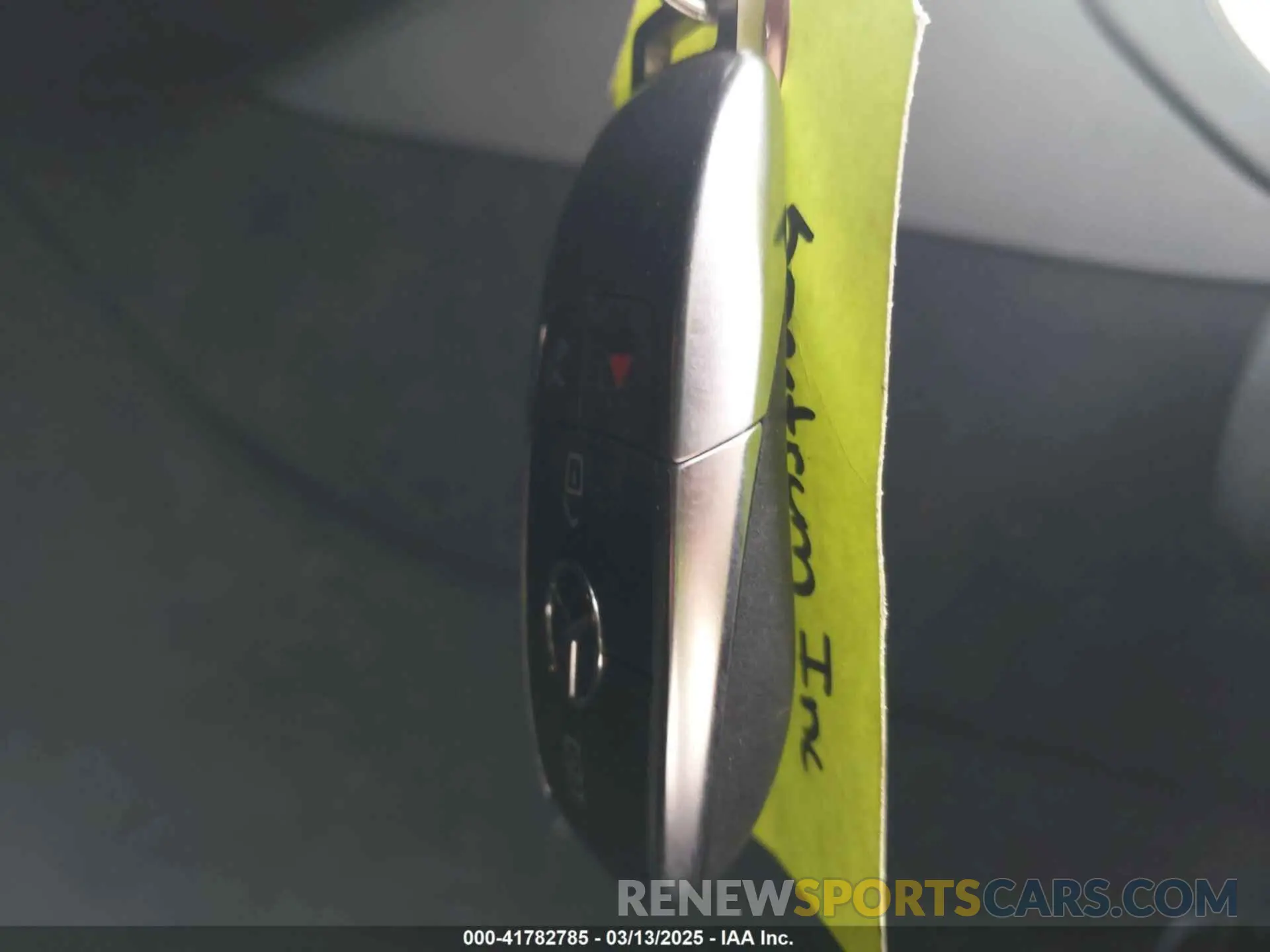 11 Photograph of a damaged car 4JGFB5KB8RB005623 MERCEDES-BENZ GLE 450 2024