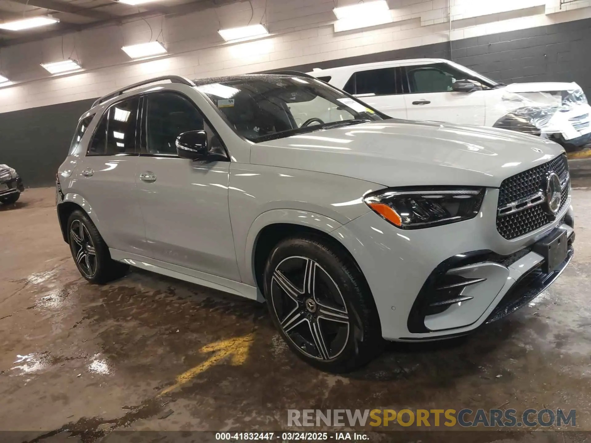 1 Photograph of a damaged car 4JGFB5KB9RB150766 MERCEDES-BENZ GLE 450 2024