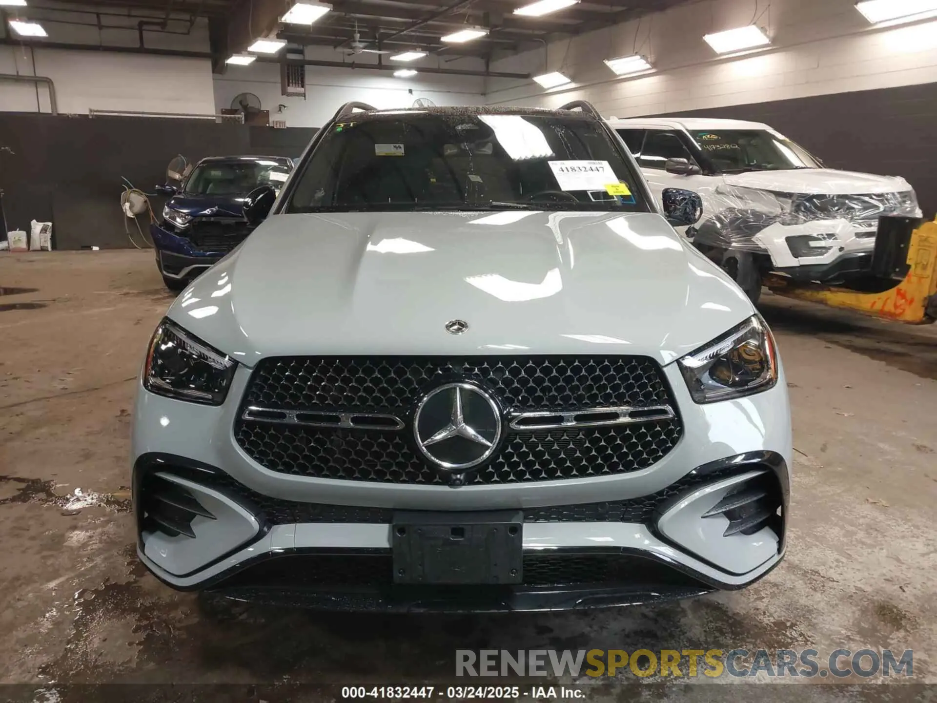 12 Photograph of a damaged car 4JGFB5KB9RB150766 MERCEDES-BENZ GLE 450 2024
