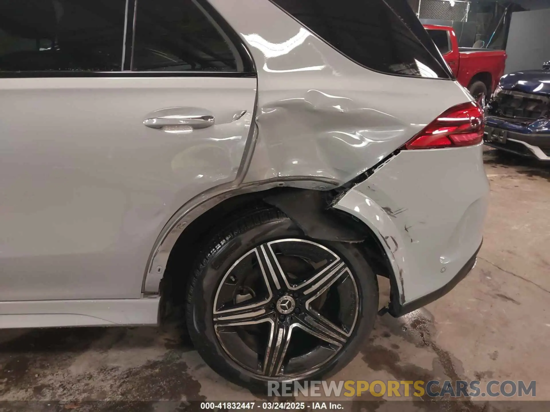 6 Photograph of a damaged car 4JGFB5KB9RB150766 MERCEDES-BENZ GLE 450 2024