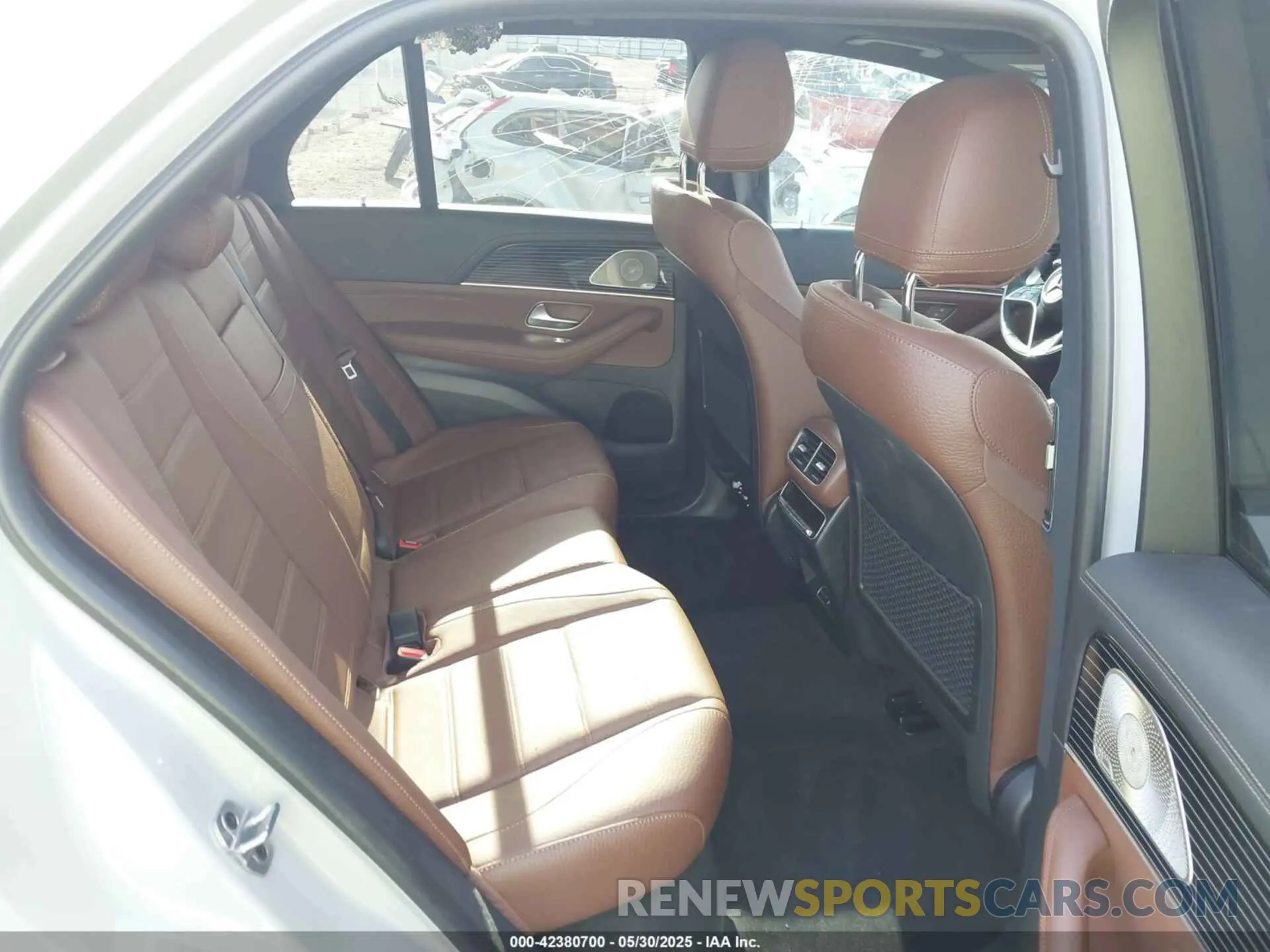8 Photograph of a damaged car 4JGFB5KBXRB264307 MERCEDES-BENZ GLE 450 2024
