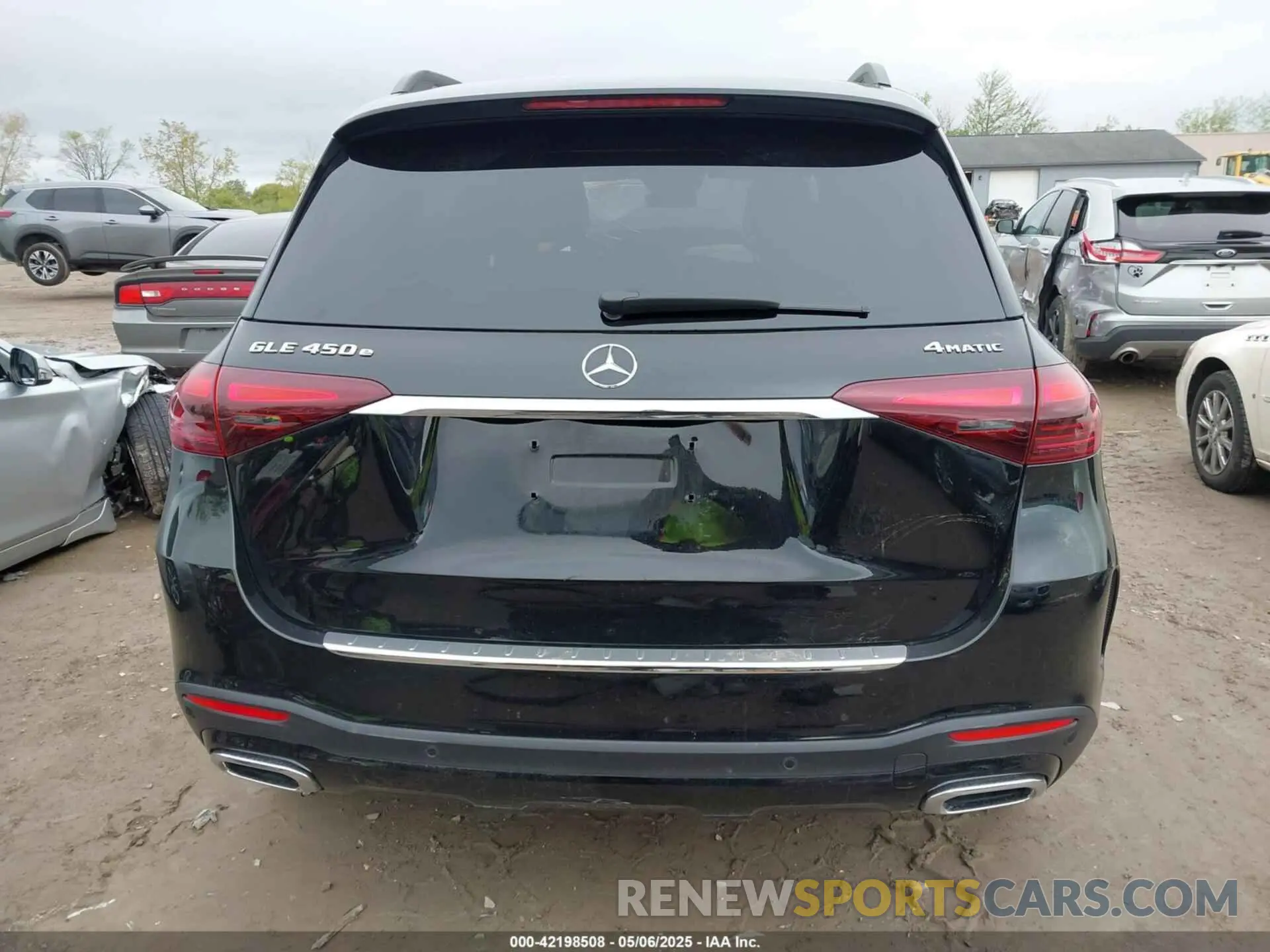 17 Photograph of a damaged car 4JGFB4GB4SB350463 MERCEDES-BENZ GLE 450E 2025