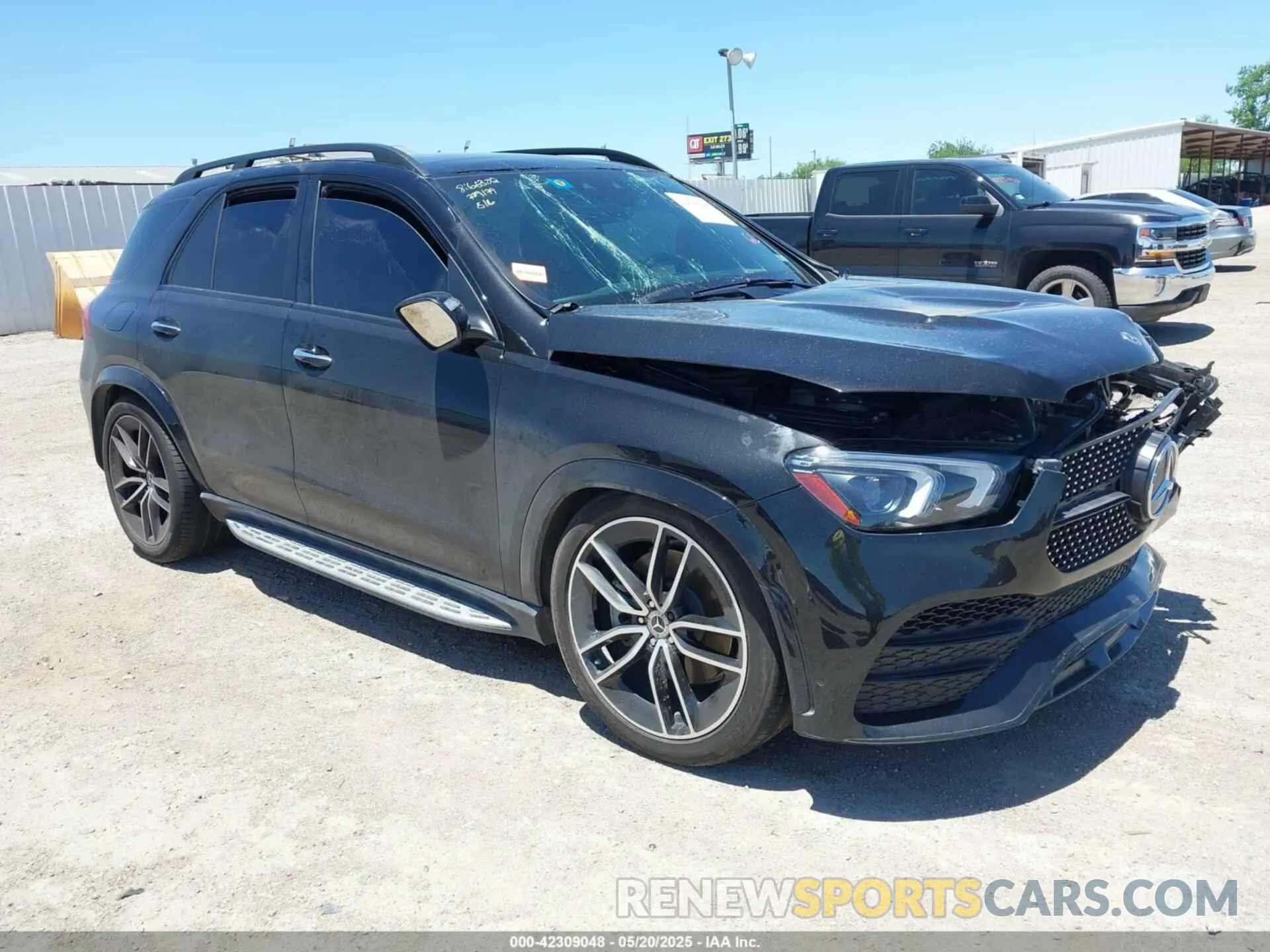 1 Photograph of a damaged car 4JGFB8GB8NA789179 MERCEDES-BENZ GLE 580 2022