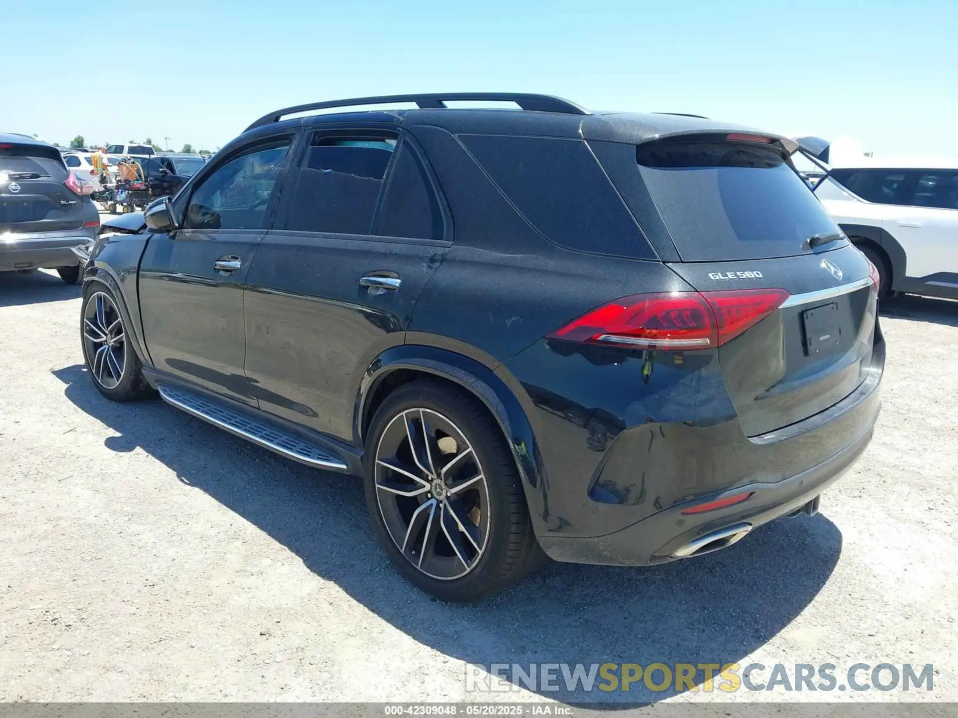 3 Photograph of a damaged car 4JGFB8GB8NA789179 MERCEDES-BENZ GLE 580 2022