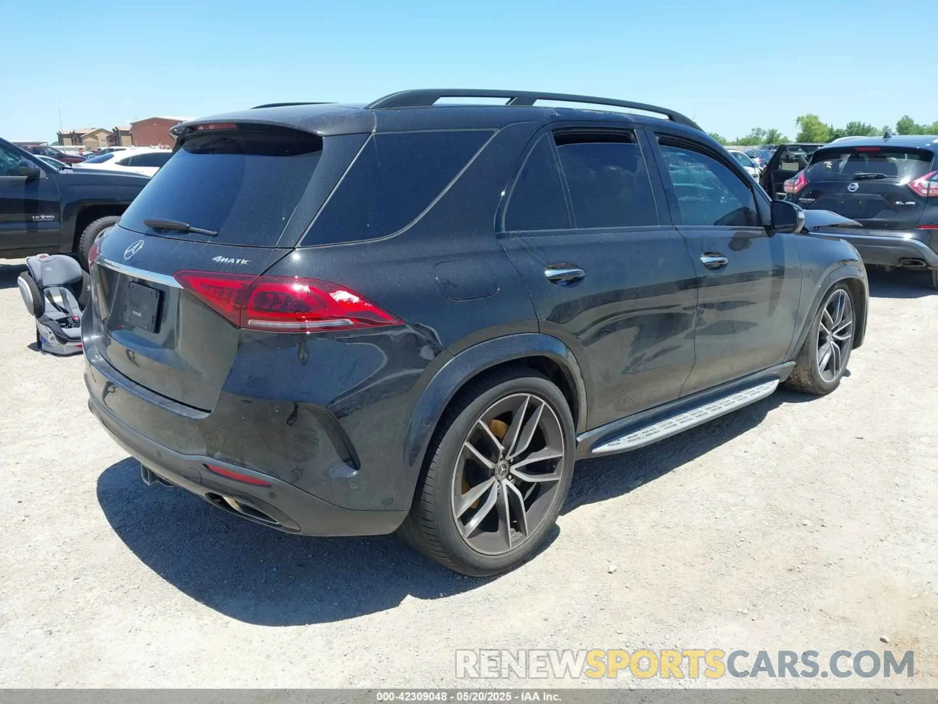 4 Photograph of a damaged car 4JGFB8GB8NA789179 MERCEDES-BENZ GLE 580 2022