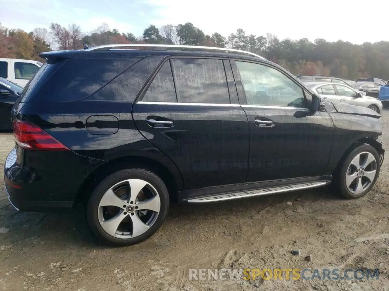 3 Photograph of a damaged car 4JGDA5GB1KB206580 MERCEDES-BENZ GLE-CLASS 2019