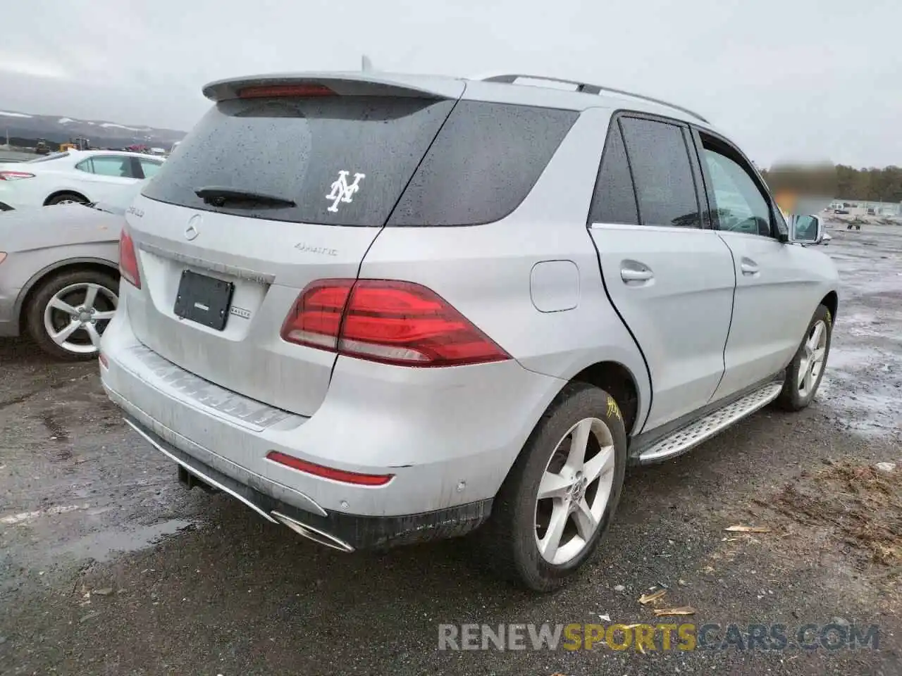 4 Photograph of a damaged car 4JGDA5GB1KB212007 MERCEDES-BENZ GLE-CLASS 2019