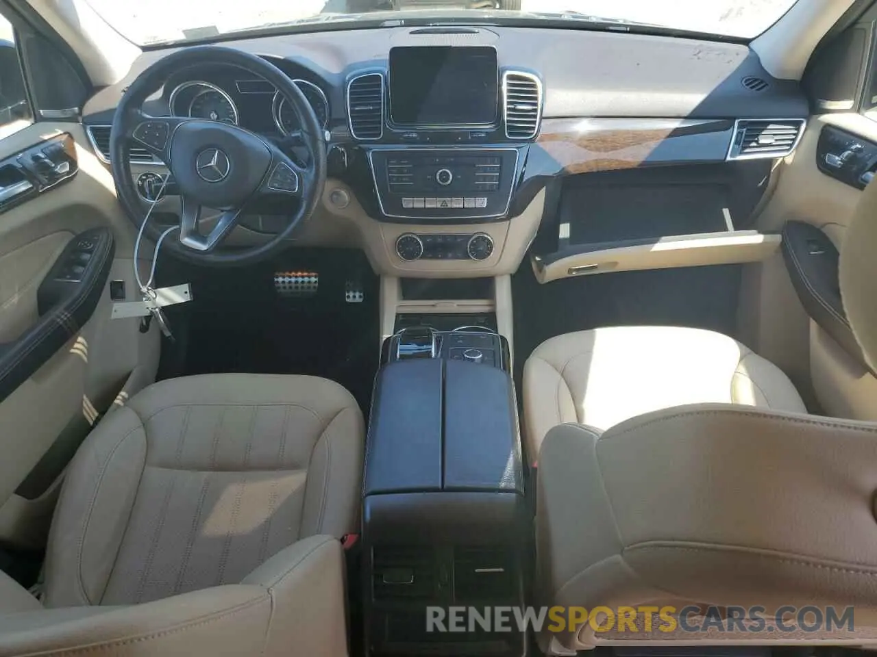 8 Photograph of a damaged car 4JGDA5GB2KB208760 MERCEDES-BENZ GLE-CLASS 2019