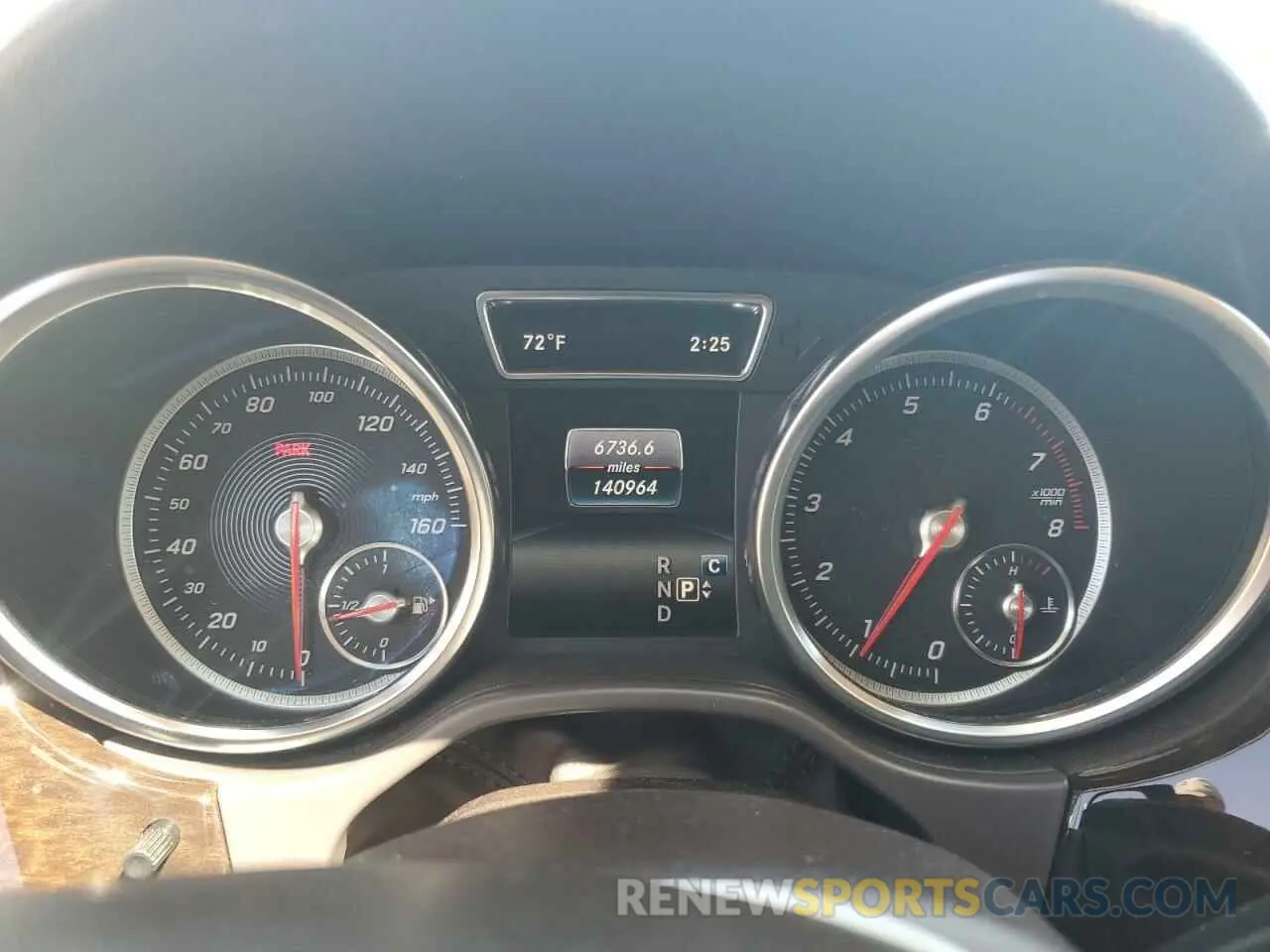 9 Photograph of a damaged car 4JGDA5GB2KB208760 MERCEDES-BENZ GLE-CLASS 2019