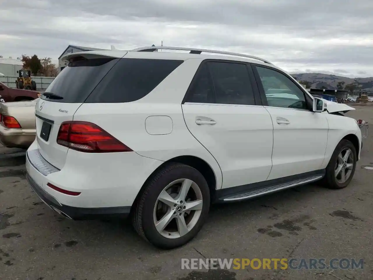 3 Photograph of a damaged car 4JGDA5GB7KB205725 MERCEDES-BENZ GLE-CLASS 2019