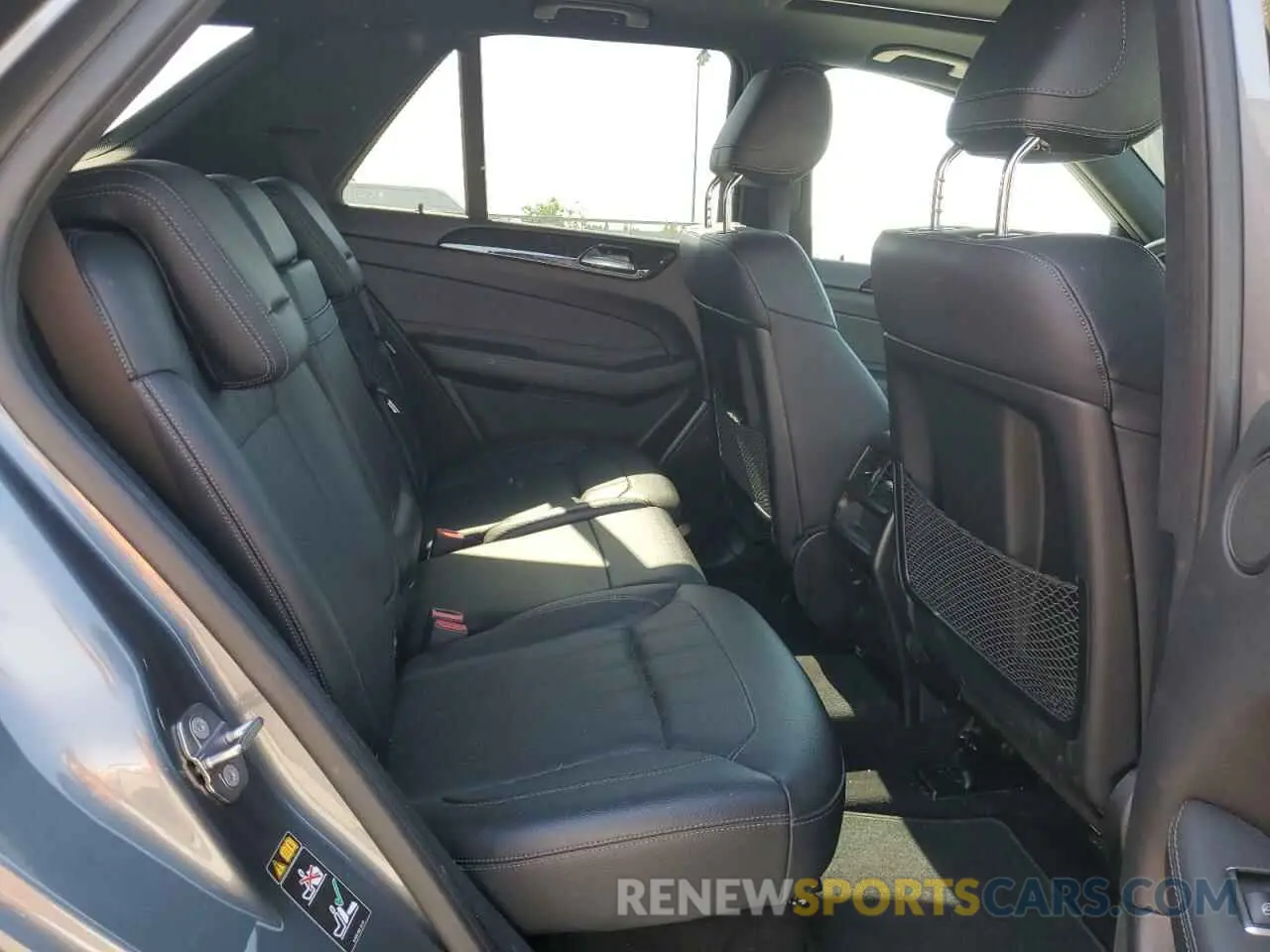 11 Photograph of a damaged car 4JGDA5GBXKB206769 MERCEDES-BENZ GLE-CLASS 2019